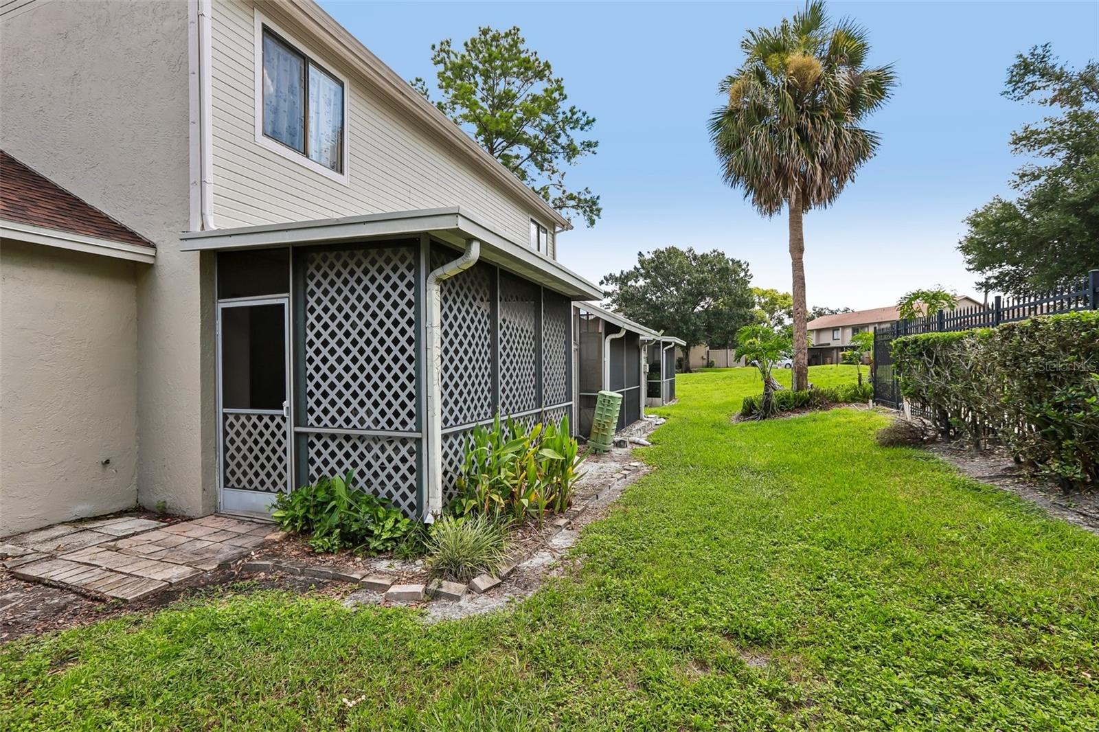 8419 LAURELON PL — photo 43