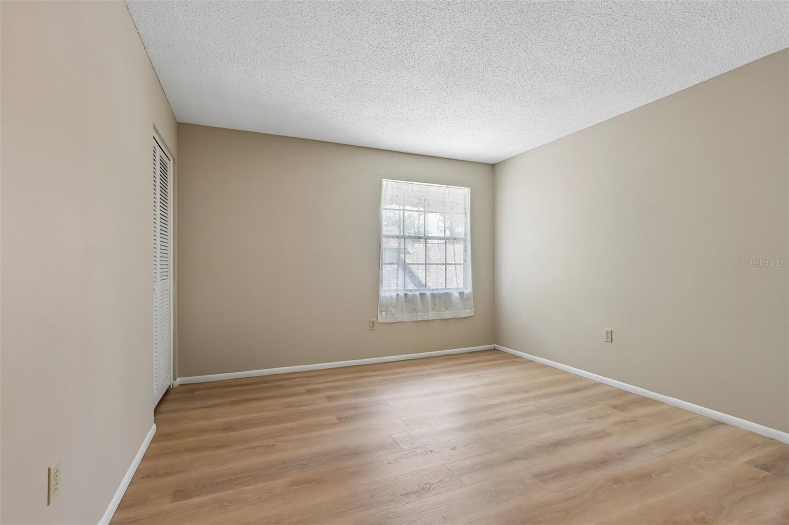8419 LAURELON PL — photo 32