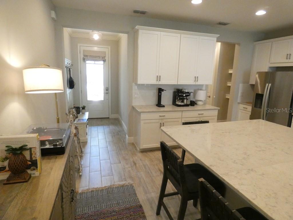 1505 SUNSET WIND LOOP — photo 8