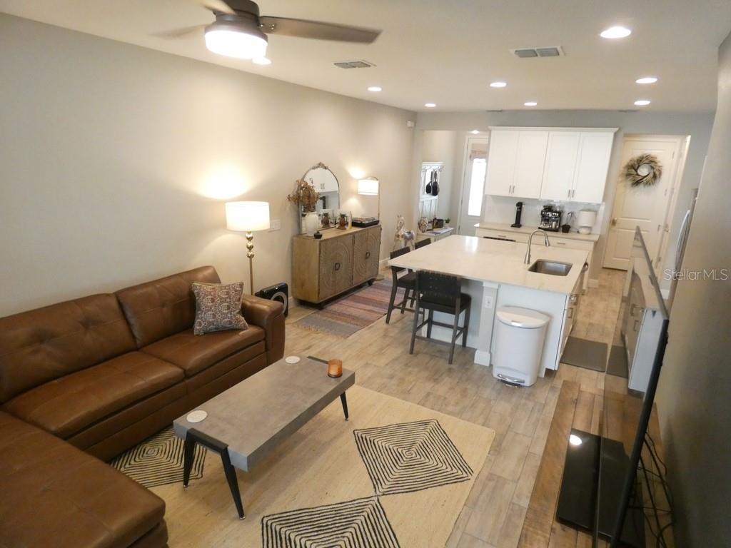1505 SUNSET WIND LOOP — photo 19