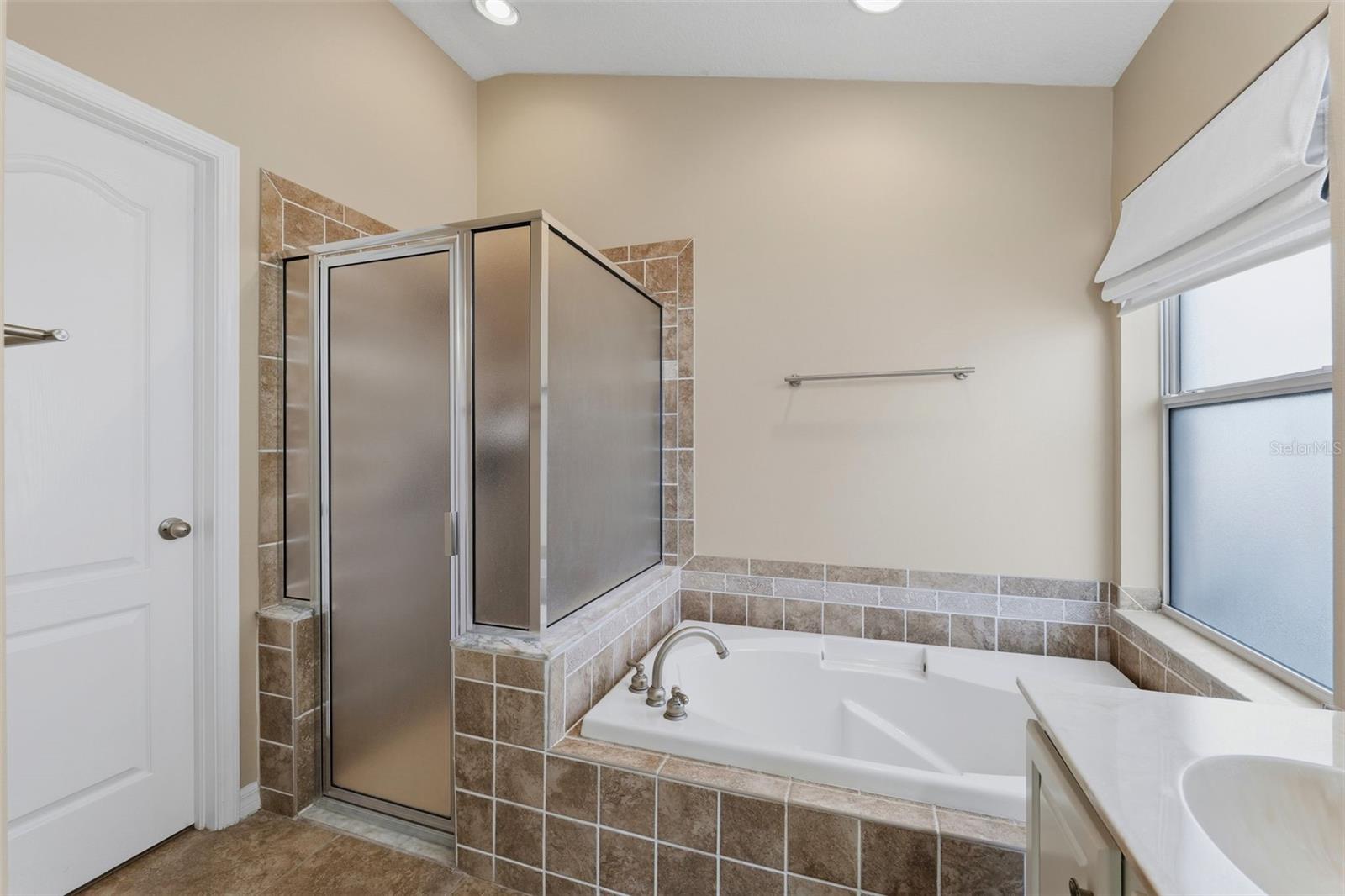16810 TAYLOW WAY — photo 19