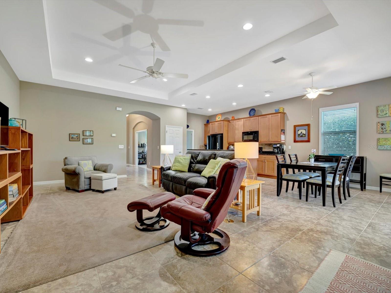 5009 LAKE OVERLOOK AVE — photo 13
