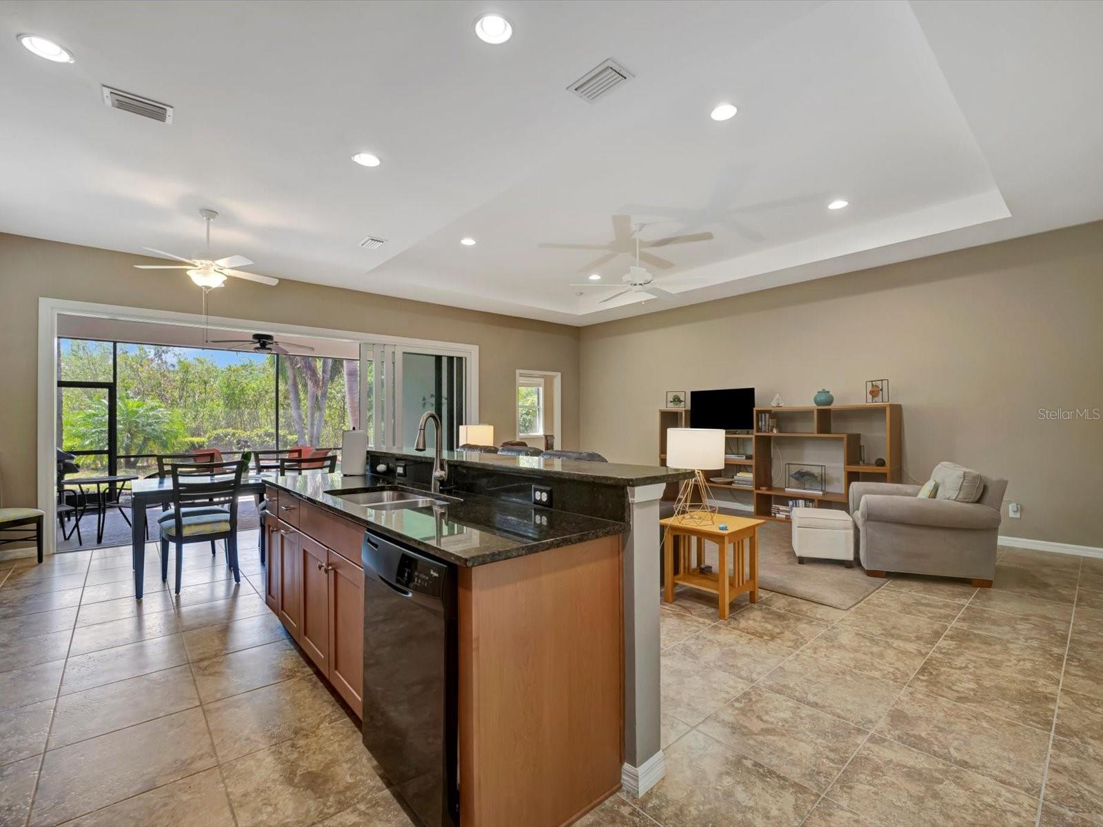 5009 LAKE OVERLOOK AVE — photo 17