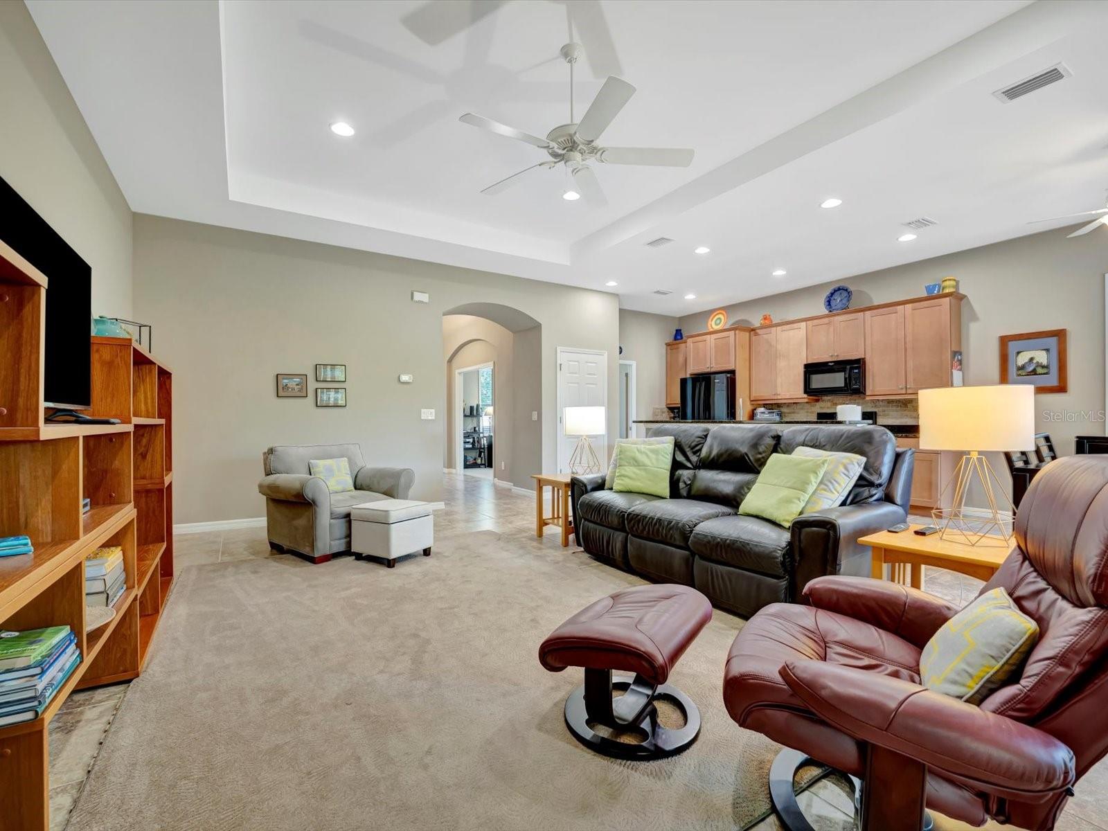 5009 LAKE OVERLOOK AVE — photo 10