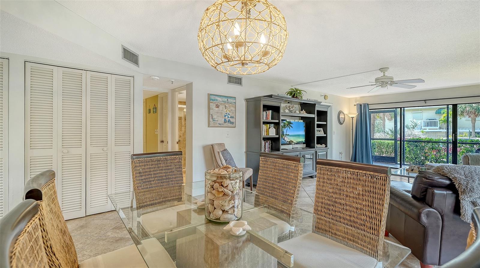 1001 BENJAMIN FRANKLIN DR #110 — photo 15