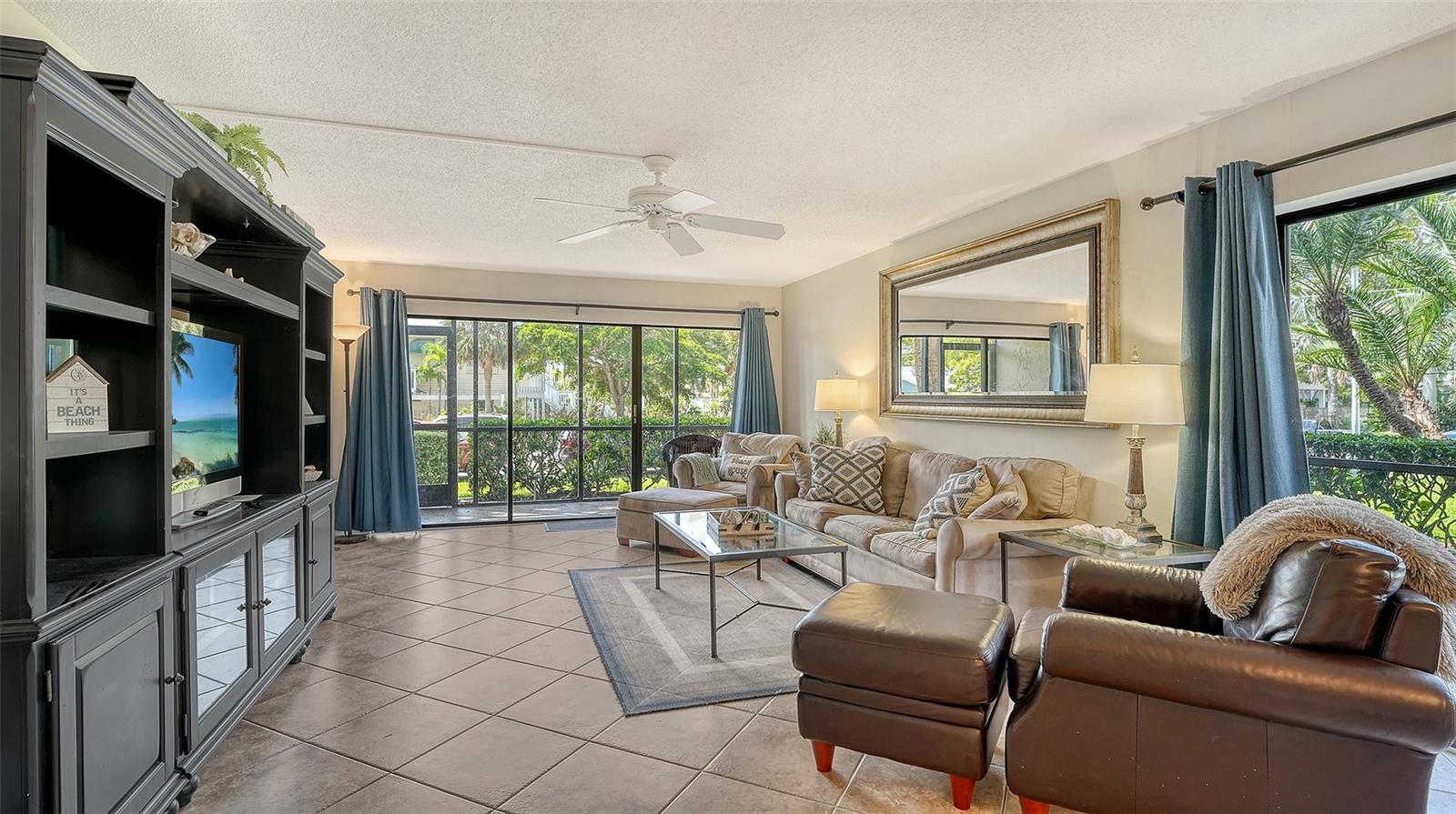 1001 BENJAMIN FRANKLIN DR #110 — photo 6