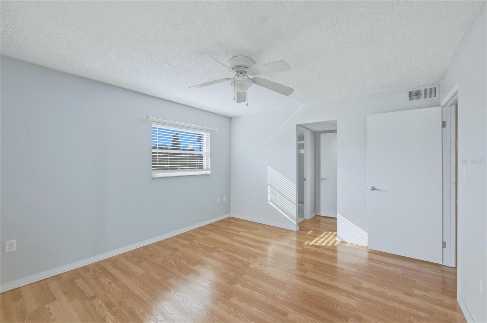4143 HERON WAY #207 BLDG E — photo 20
