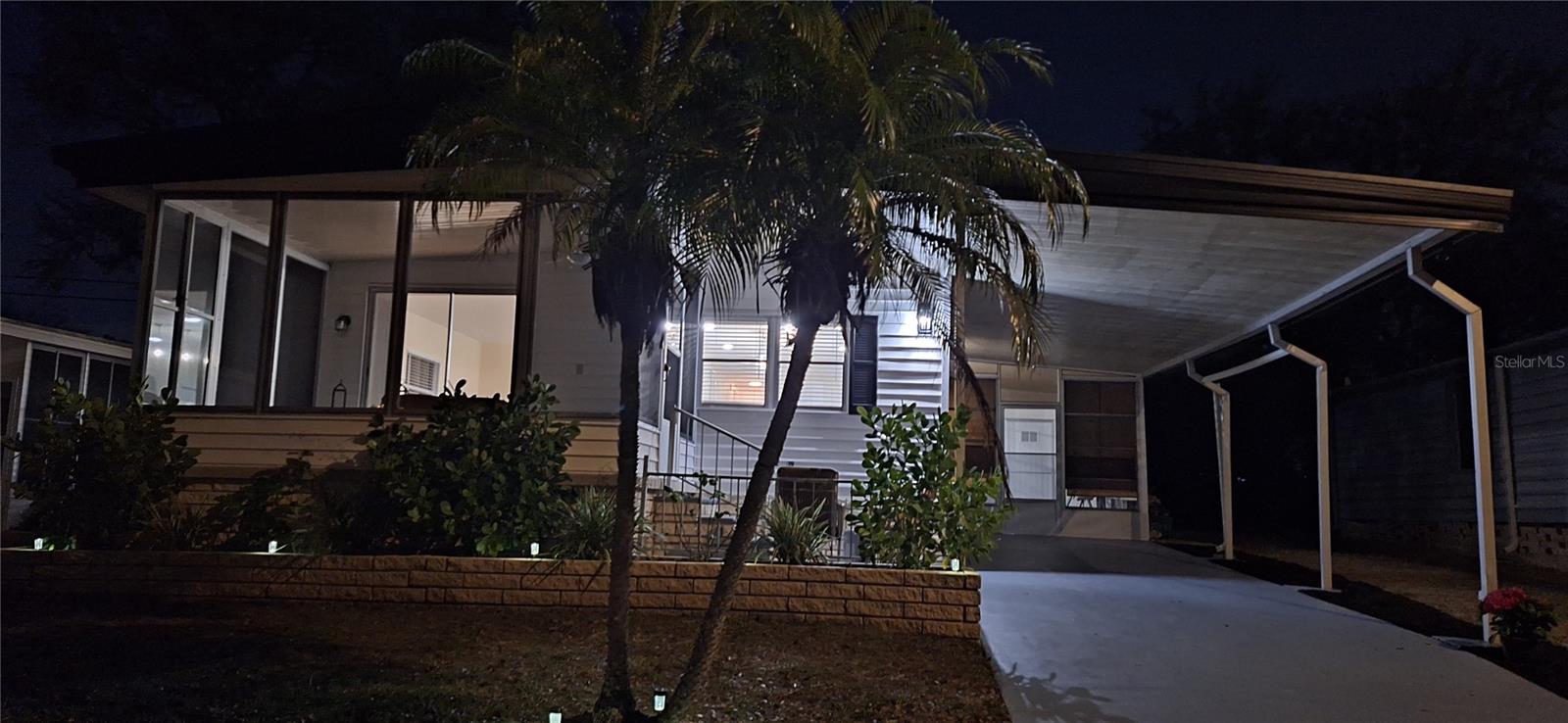 50 DOGWOOD CT #11 — photo 2