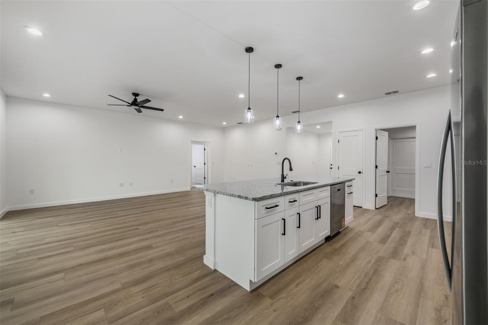 38086 COUNTRYSIDE PL — photo 17