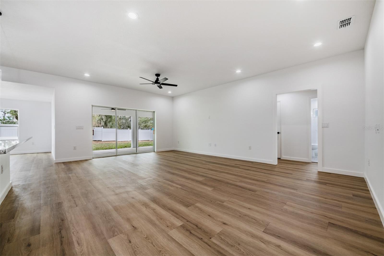 38086 COUNTRYSIDE PL — photo 20