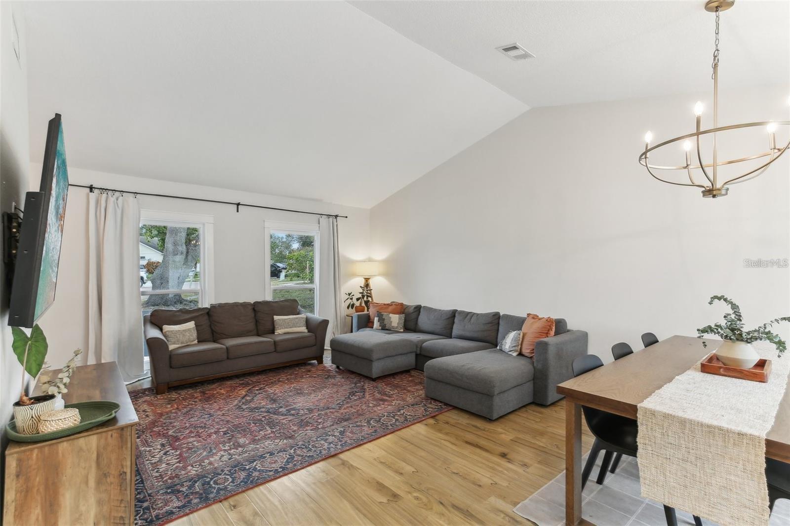 3775 SPRINGHILL CIR — photo 3