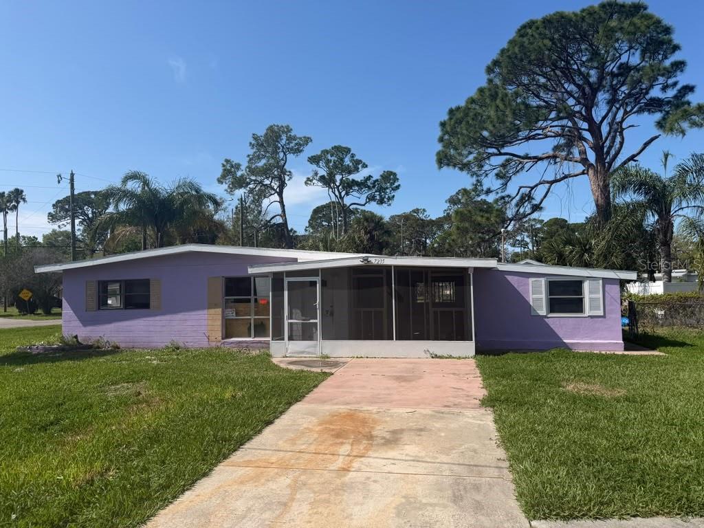 7235 ROYAL PALM DR — photo 2