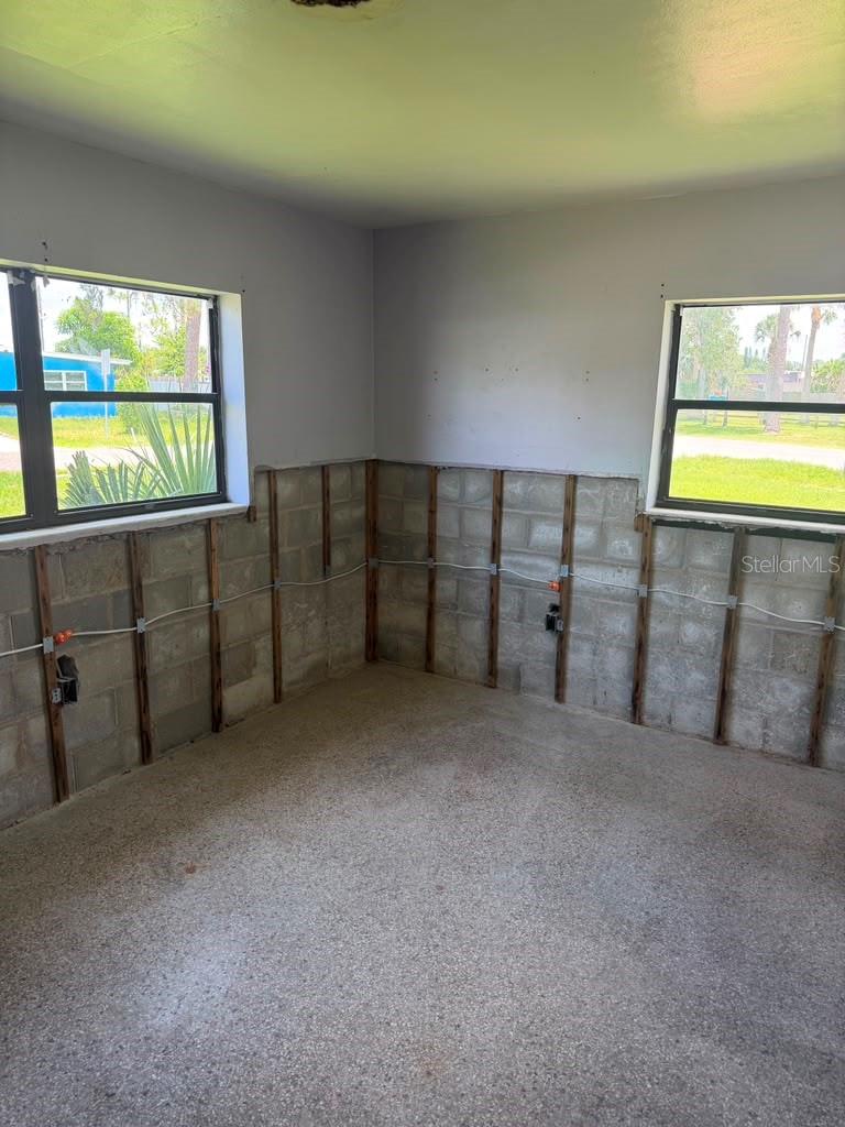 7235 ROYAL PALM DR — photo 9