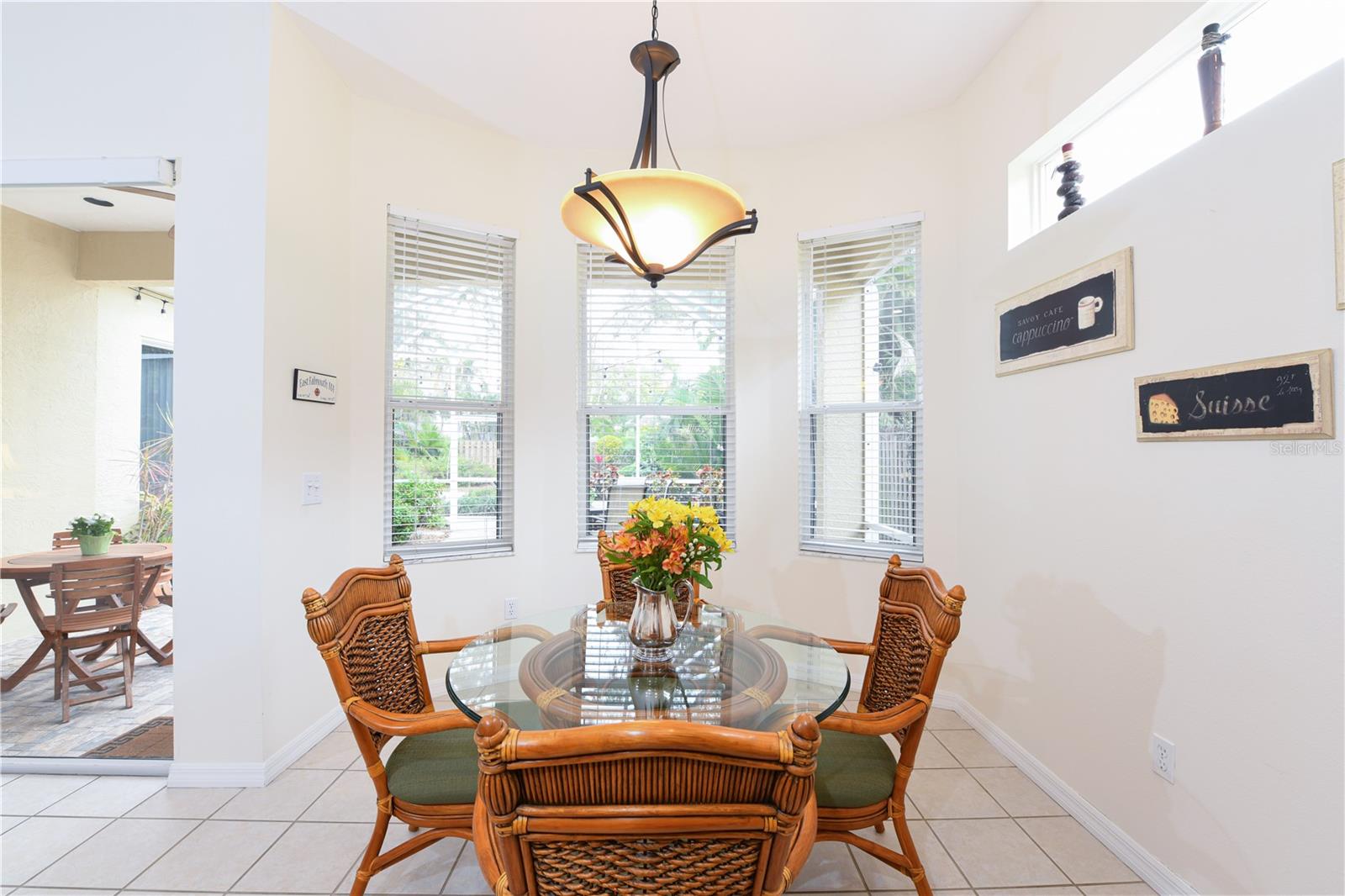 156 TALL TREES CT — photo 7