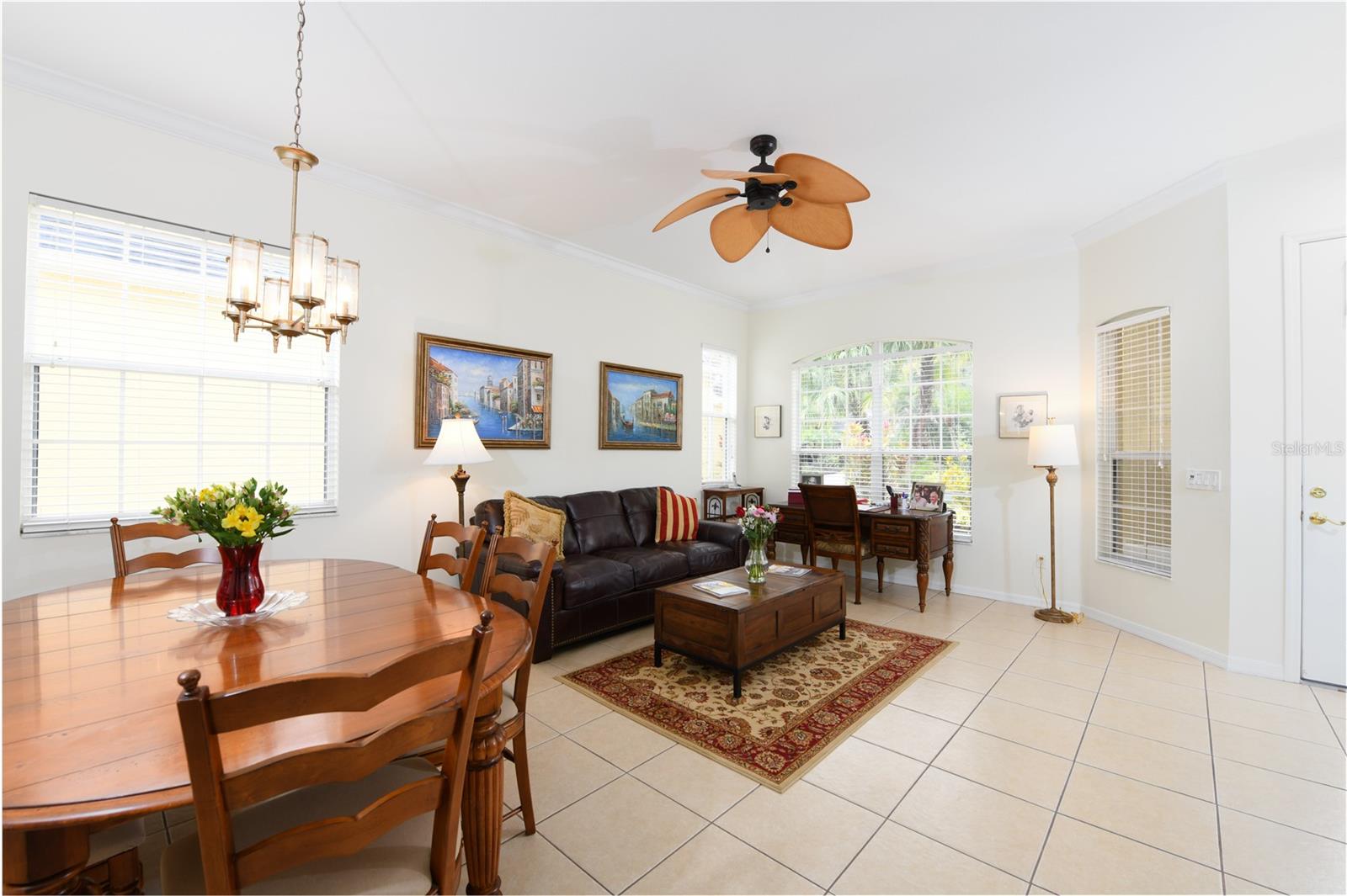 156 TALL TREES CT — photo 4