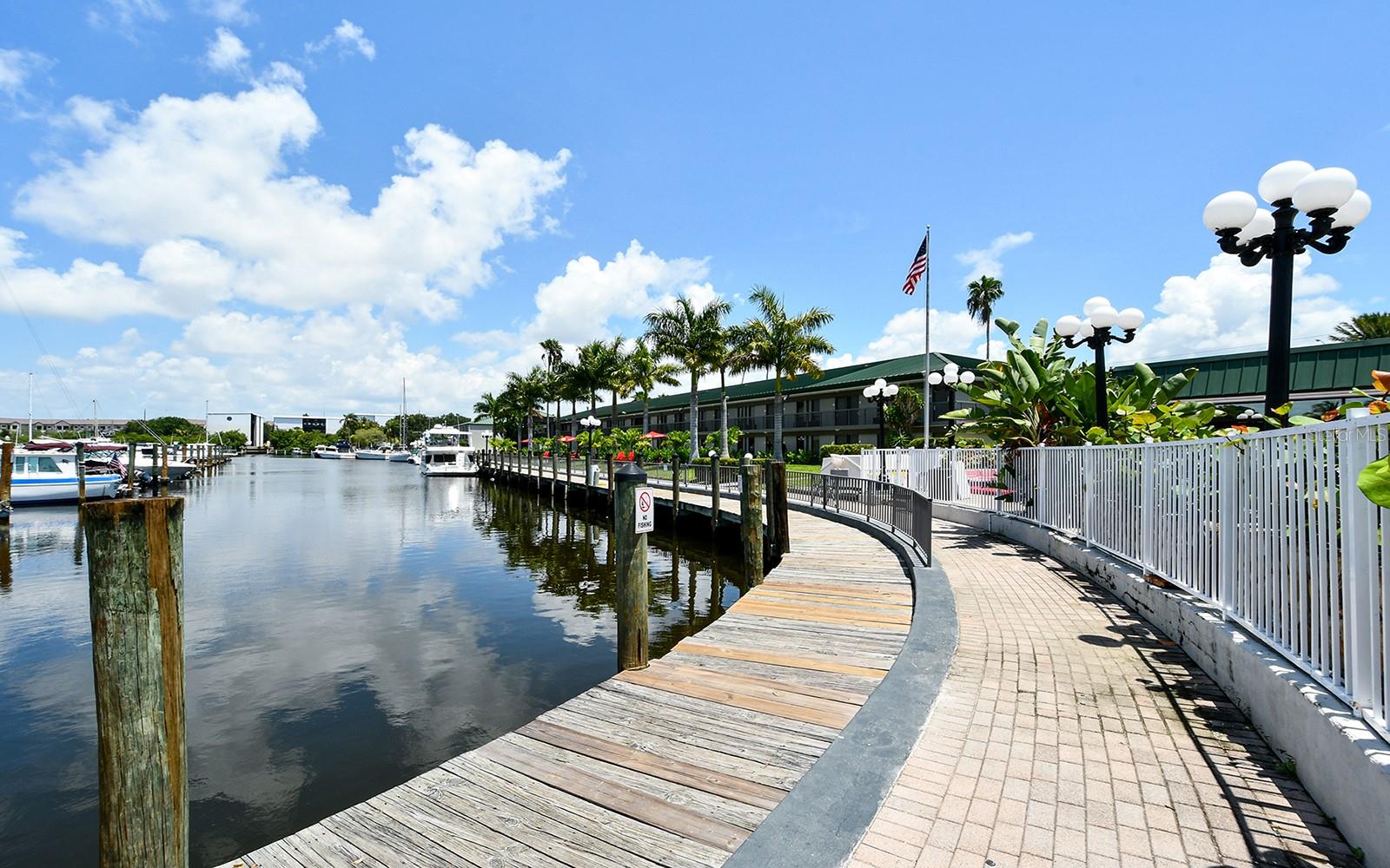 7150 N TAMIAMI TRL #S-612 — photo 24