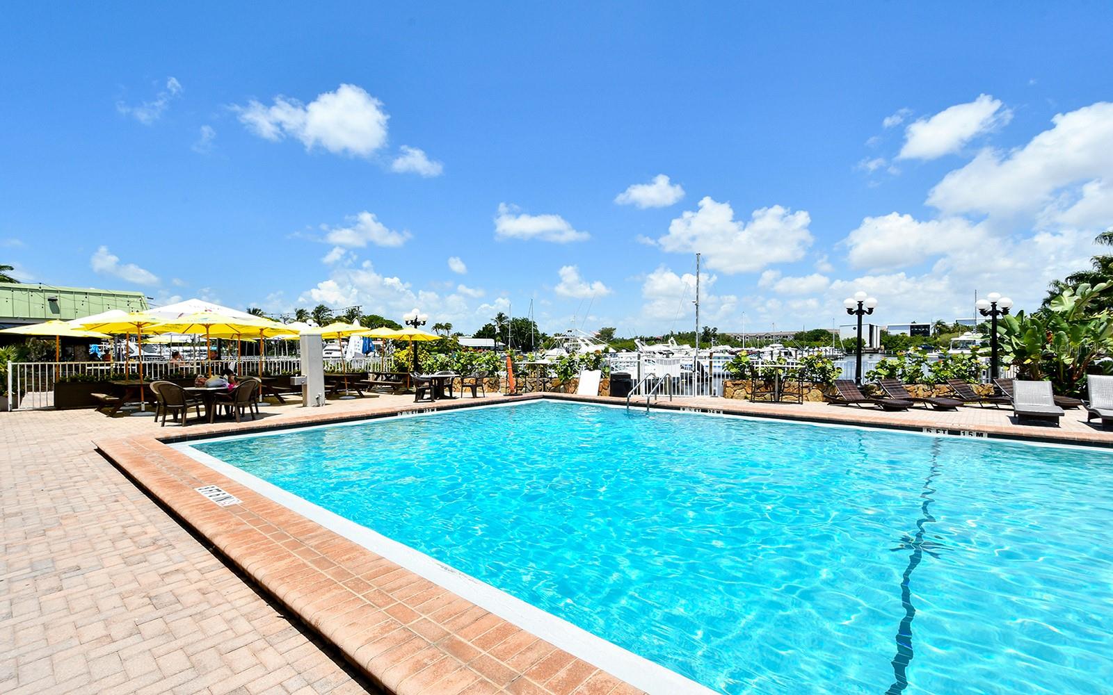 7150 N TAMIAMI TRL #S-612 — photo 17
