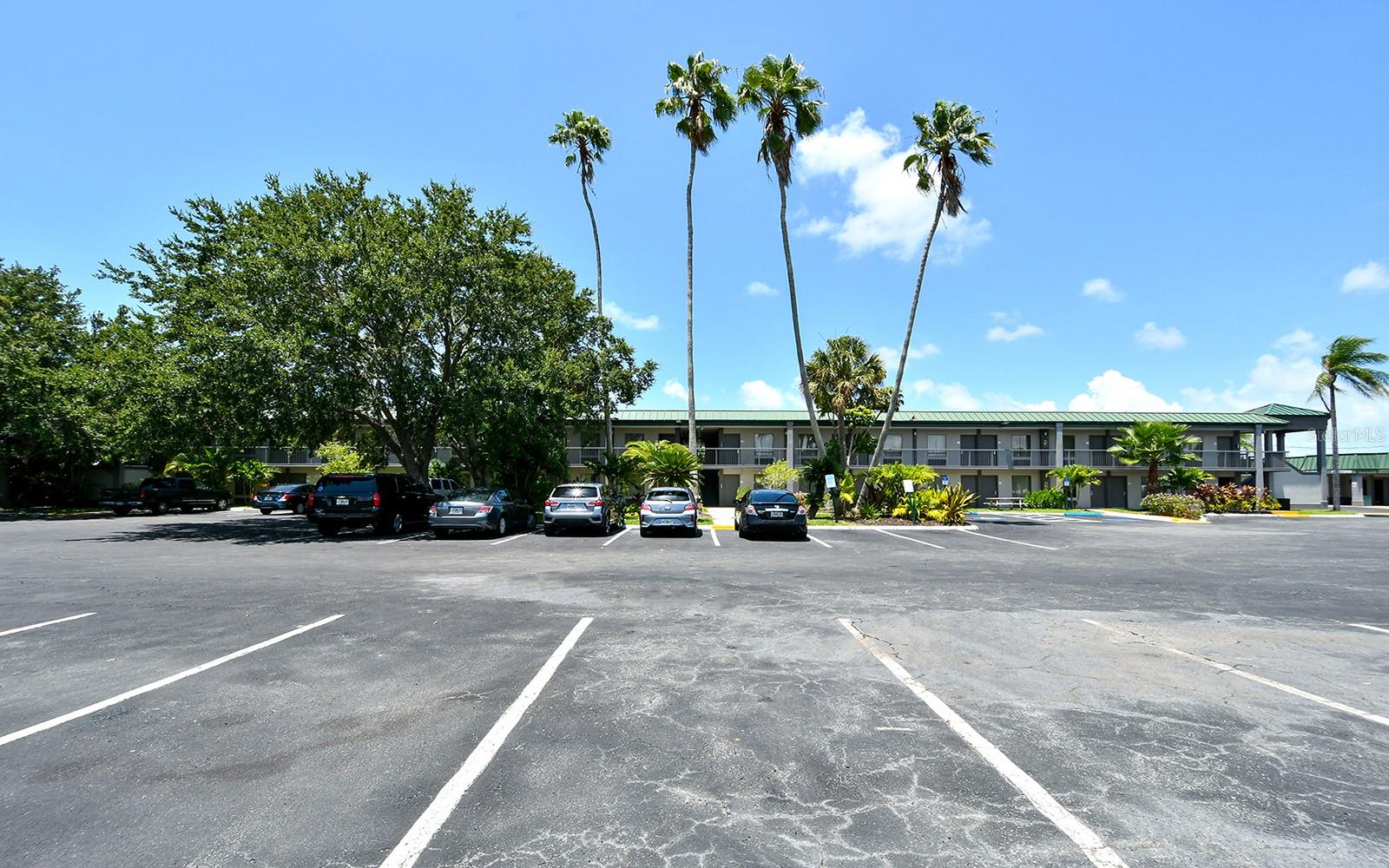 7150 N TAMIAMI TRL #S-612 — photo 11