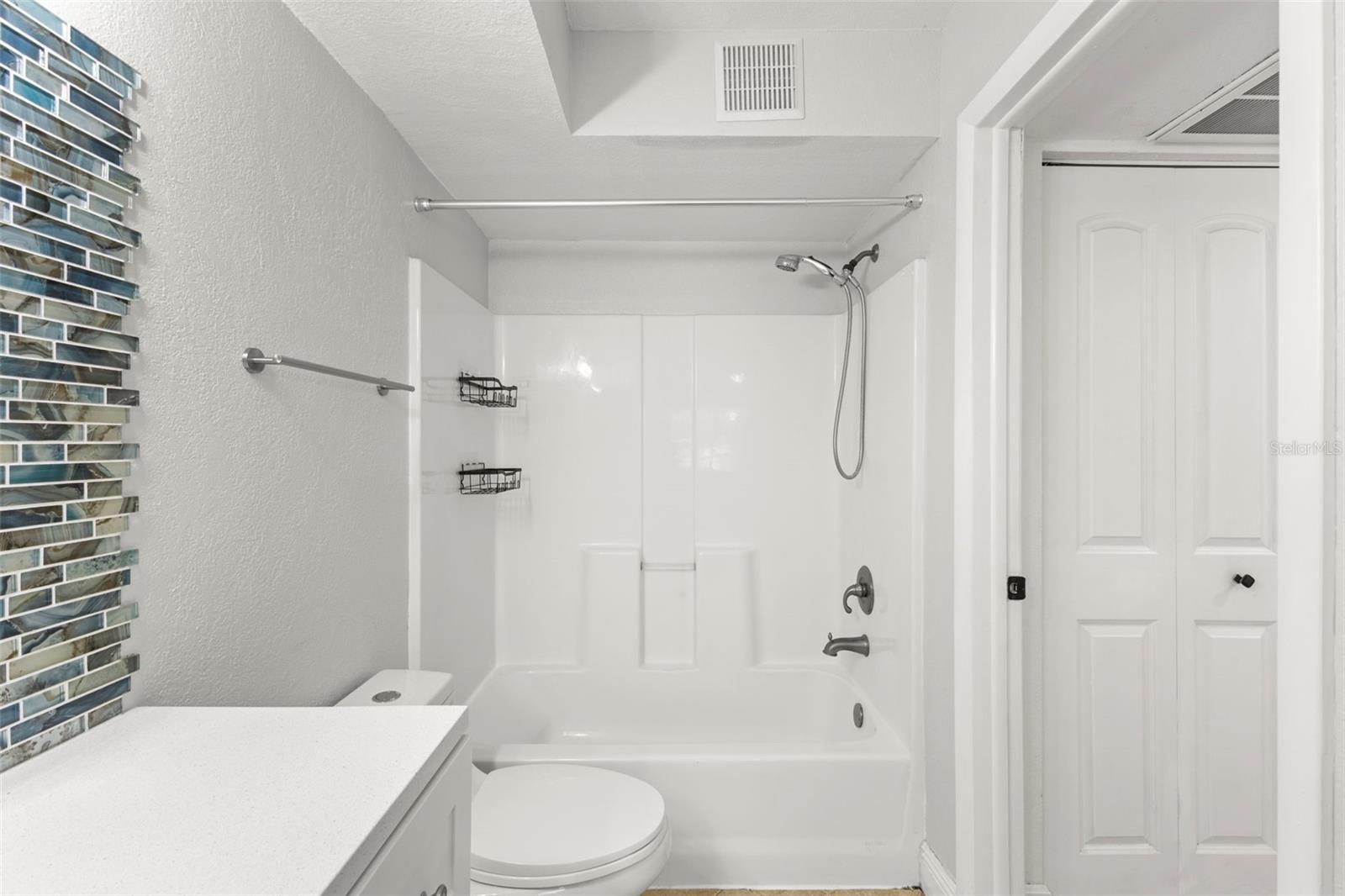 3034 EASTLAND BLVD #D104 — photo 28