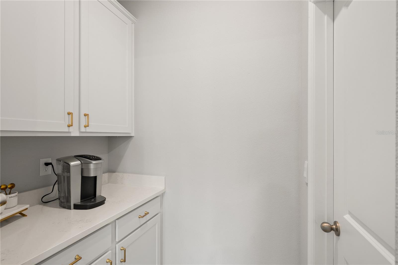 6199 WANDERING WILLOW DR — photo 20