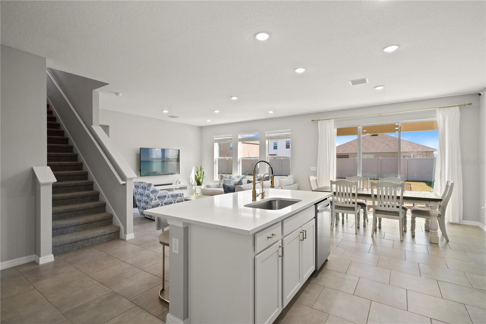 6199 WANDERING WILLOW DR — photo 16