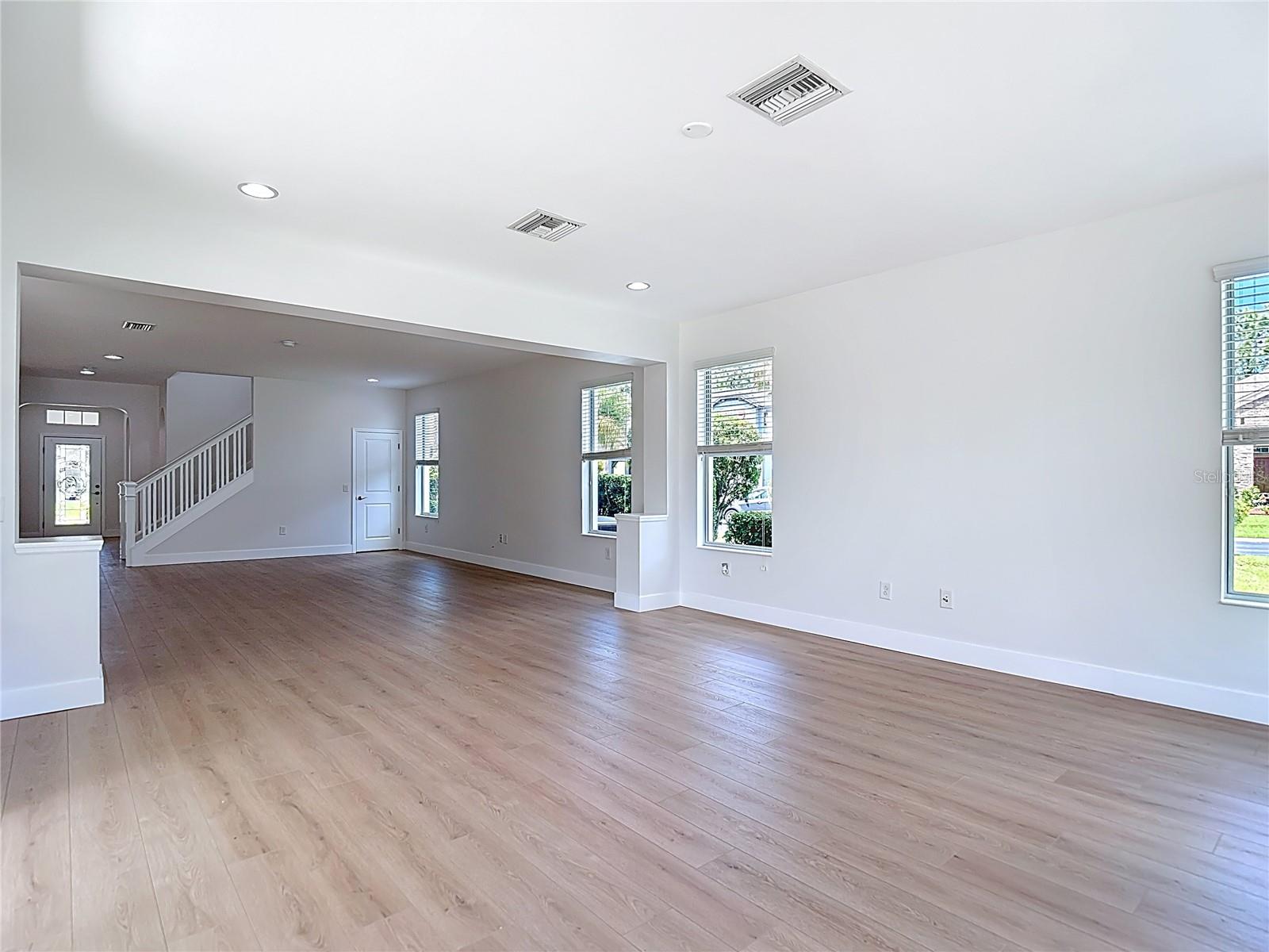 27387 CAYENNE LN — photo 31