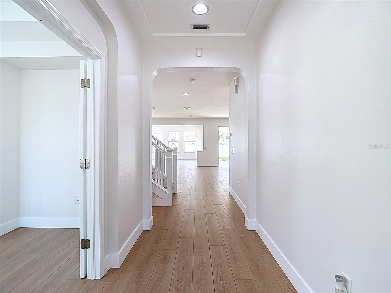 27387 CAYENNE LN — photo 10