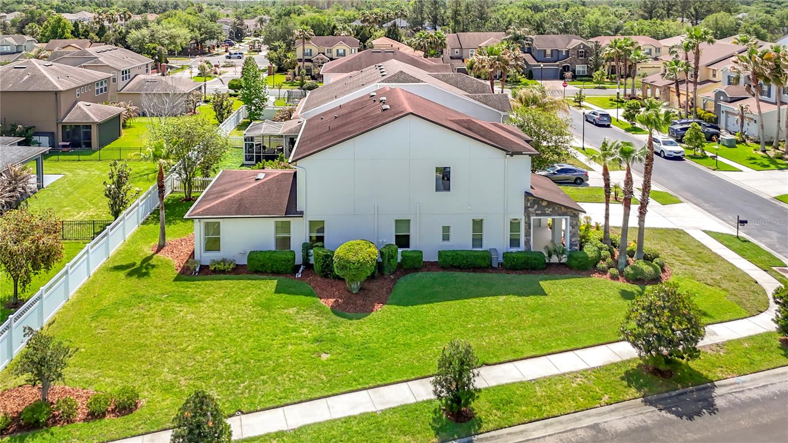 27387 CAYENNE LN — photo 70