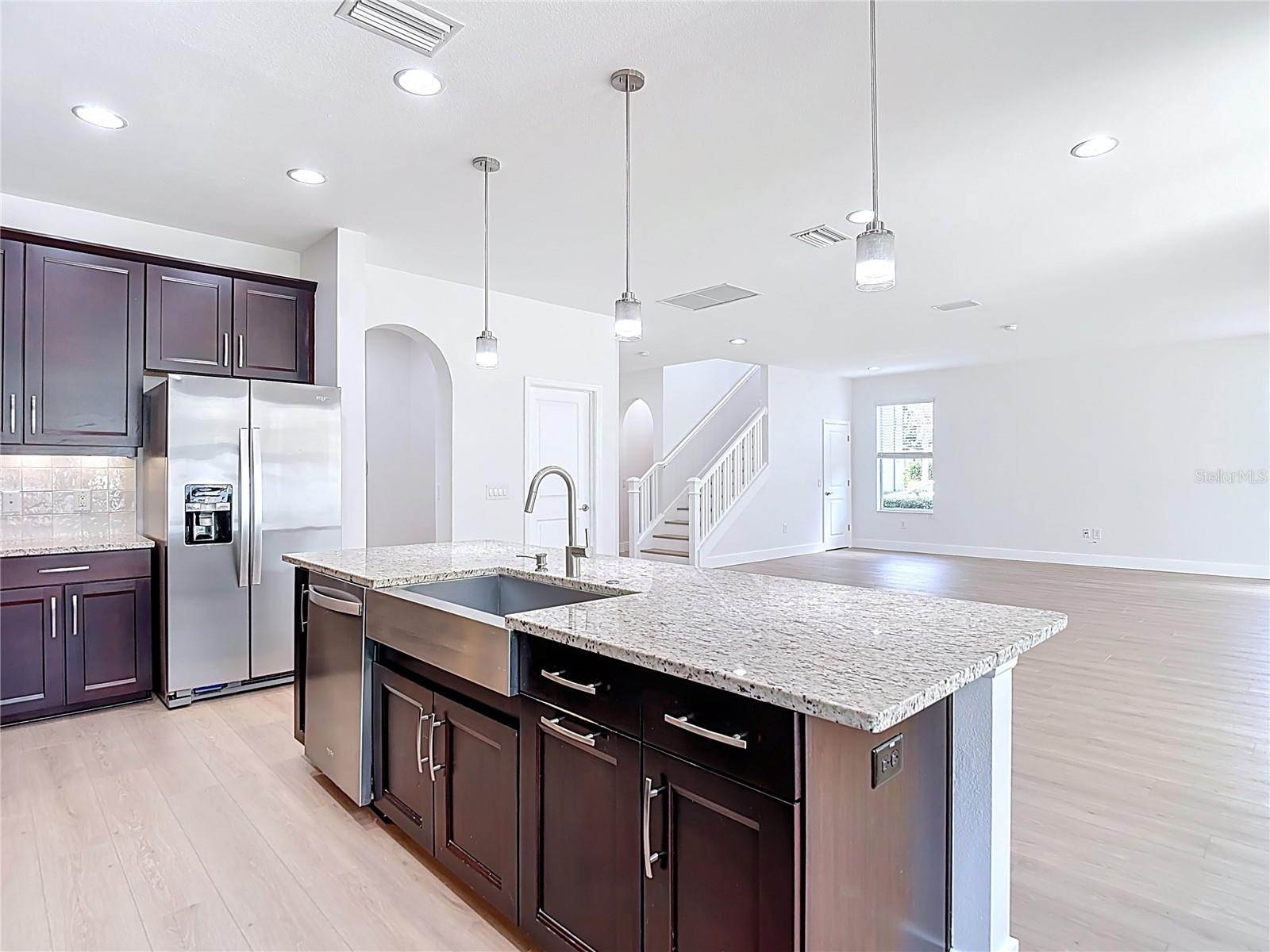 27387 CAYENNE LN — photo 24