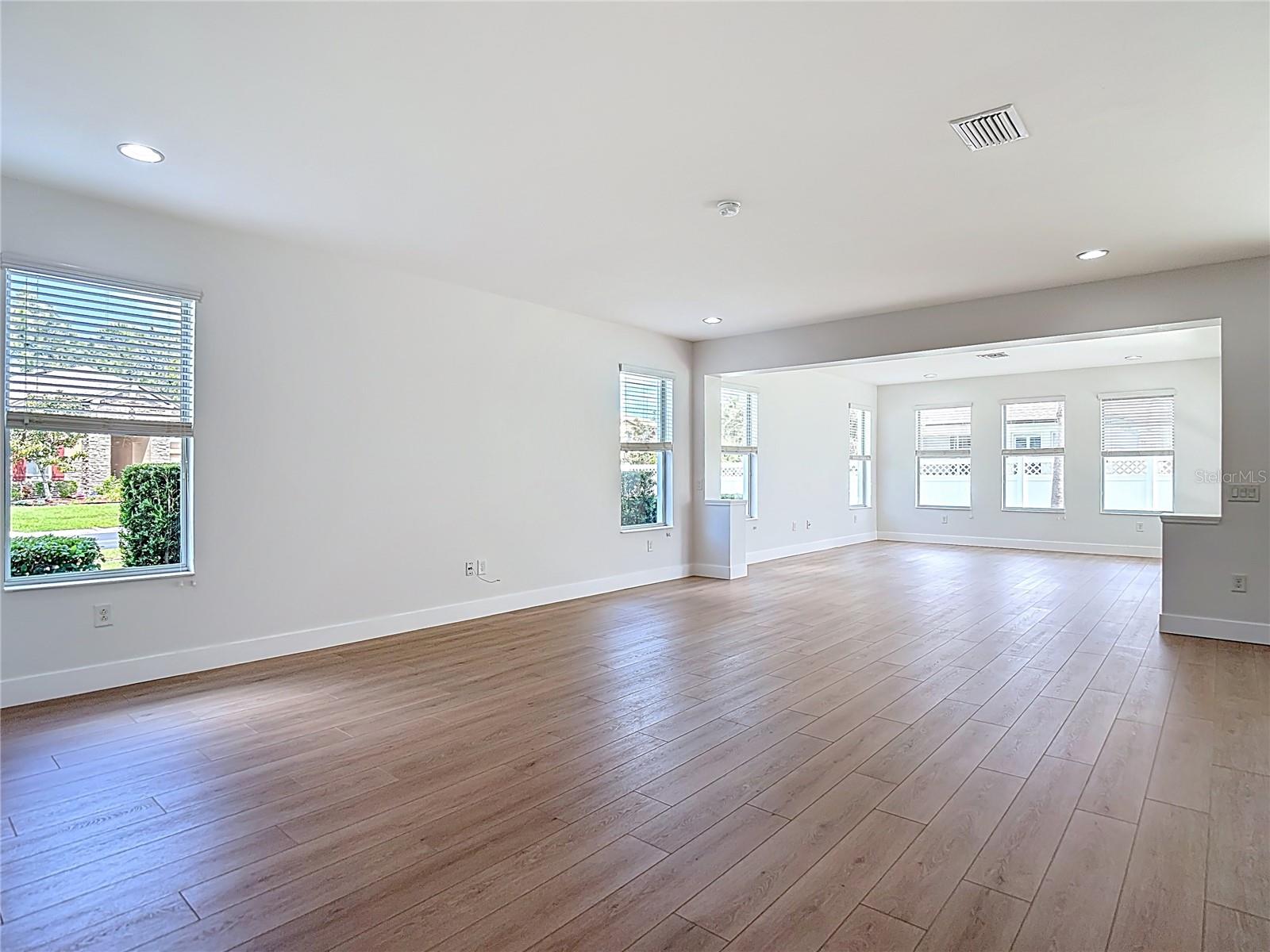 27387 CAYENNE LN — photo 13