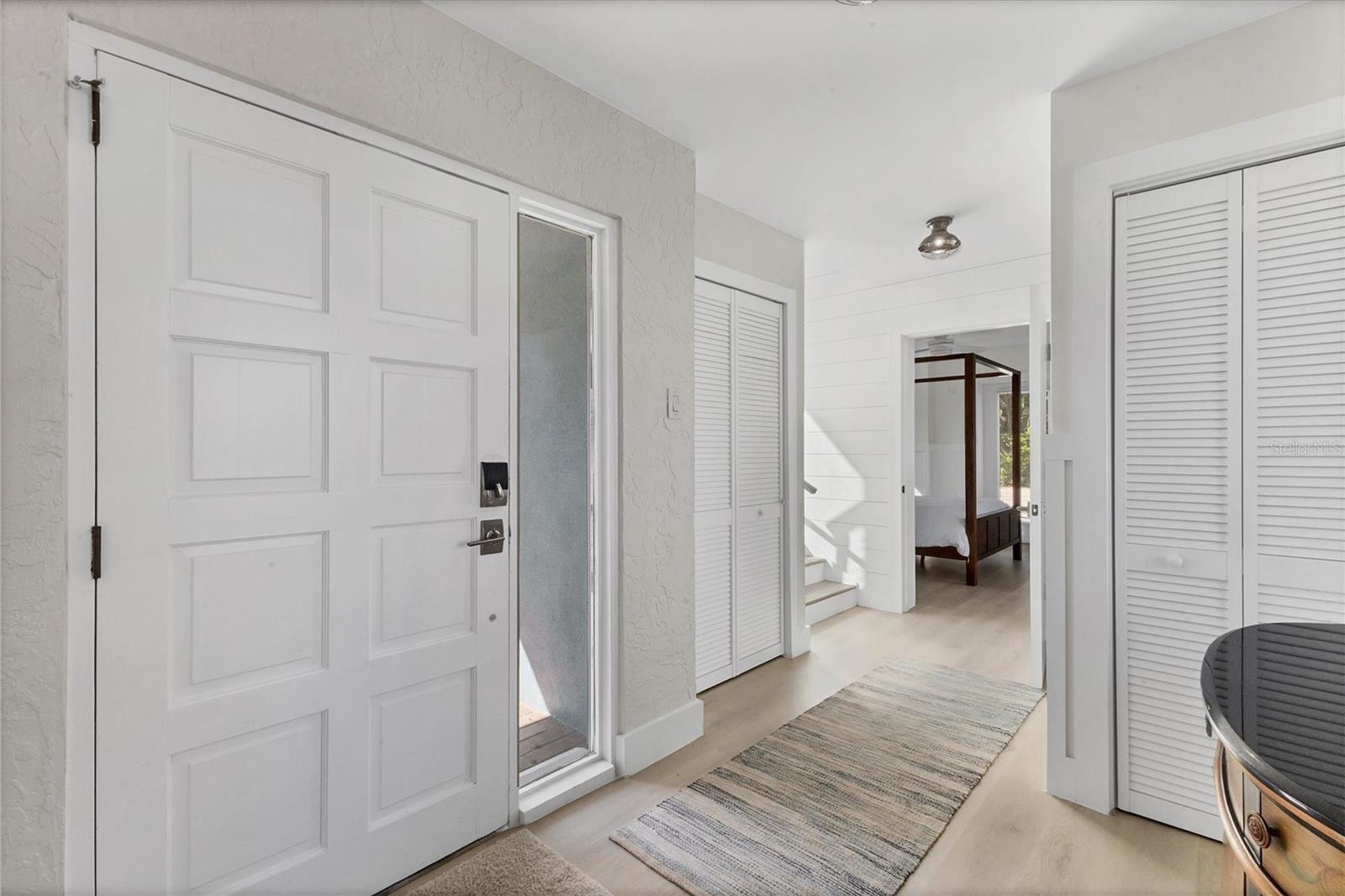 825 TARAWITT DR — photo 8