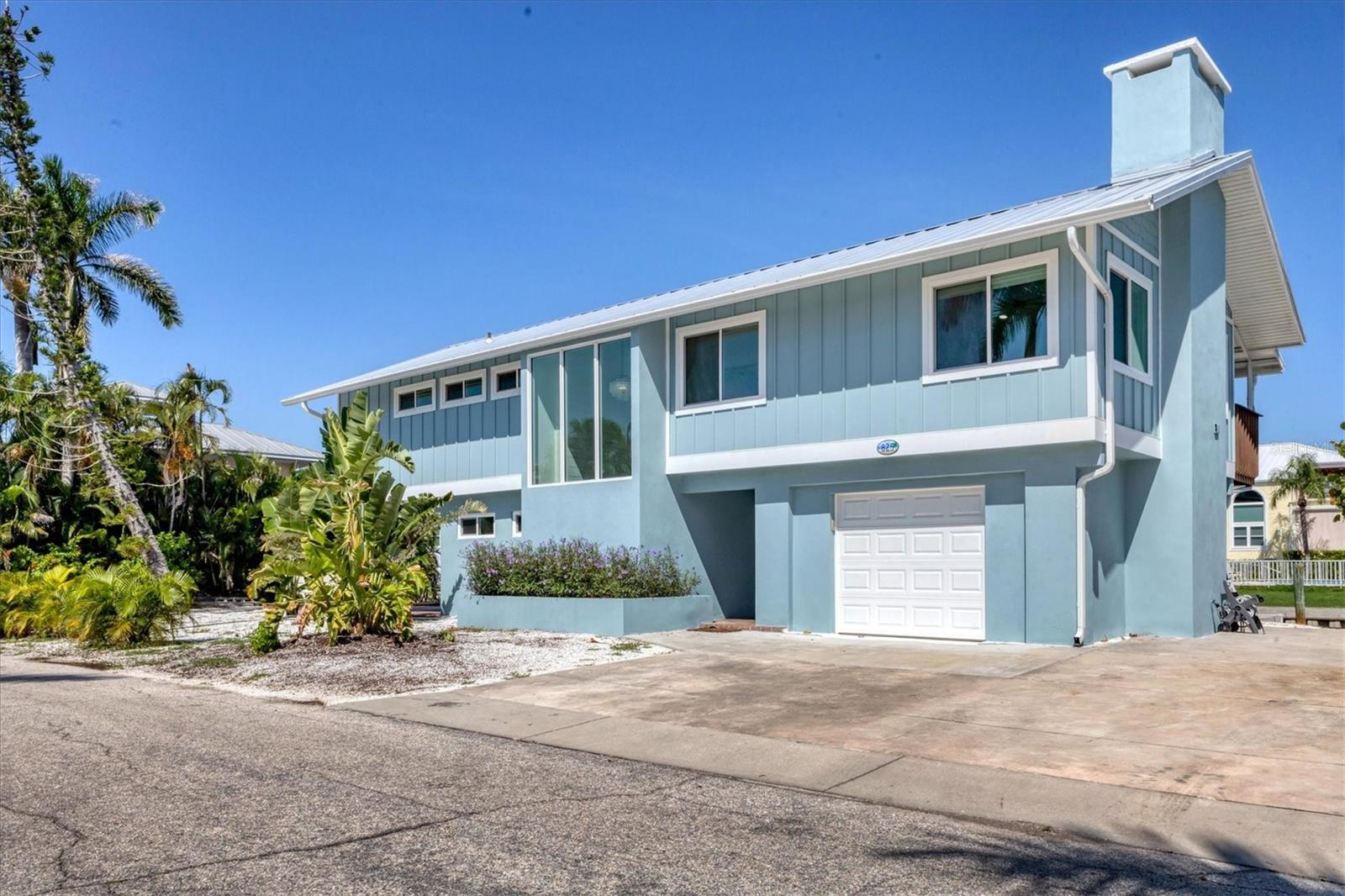 825 TARAWITT DR — photo 6