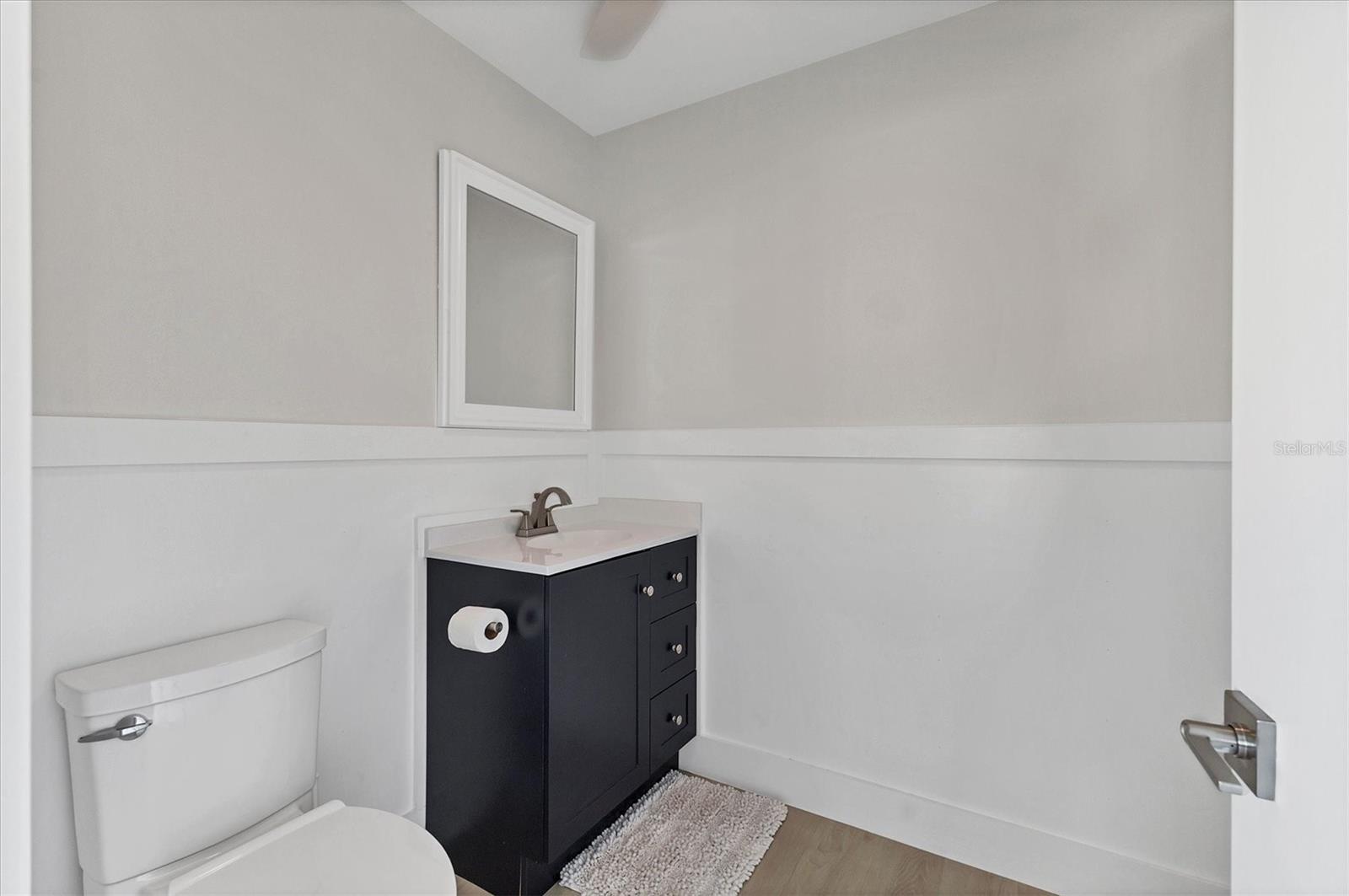 825 TARAWITT DR — photo 28