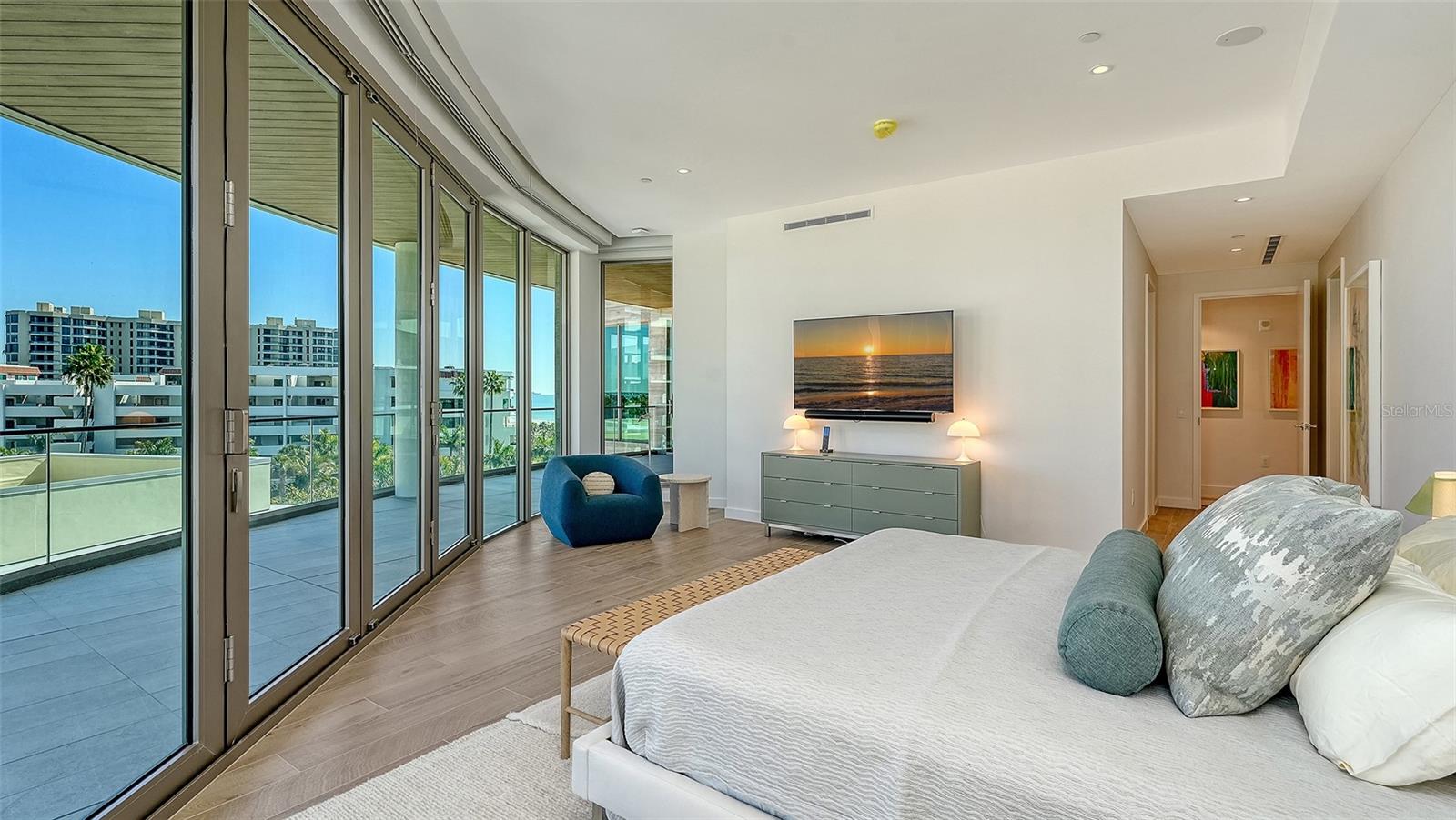 1561 GULF OF MEXICO DR #404 — photo 47