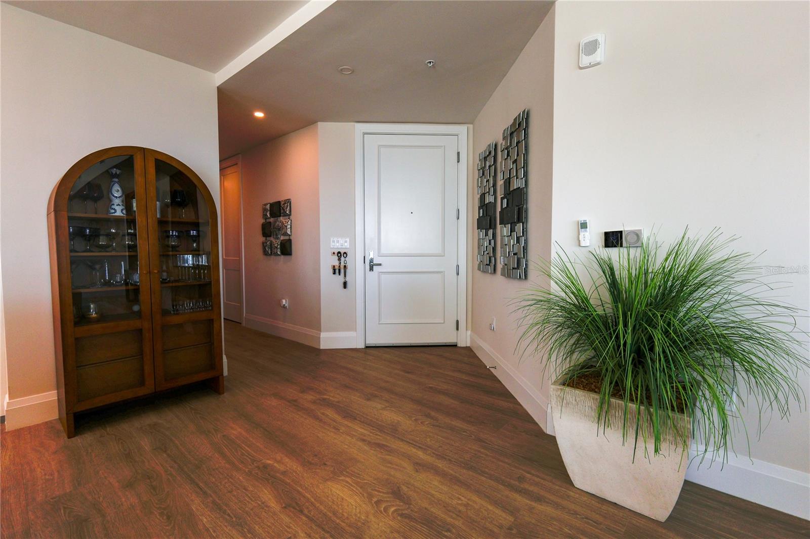 2910 W BARCELONA ST #604 — photo 33