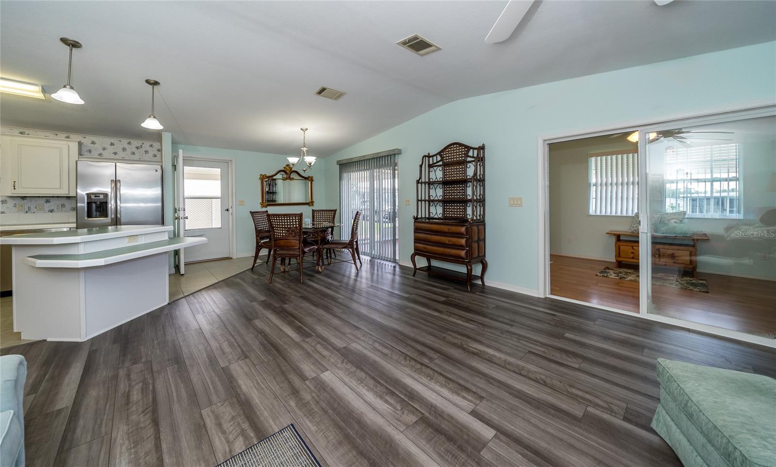 37443 GILL AVE — photo 14