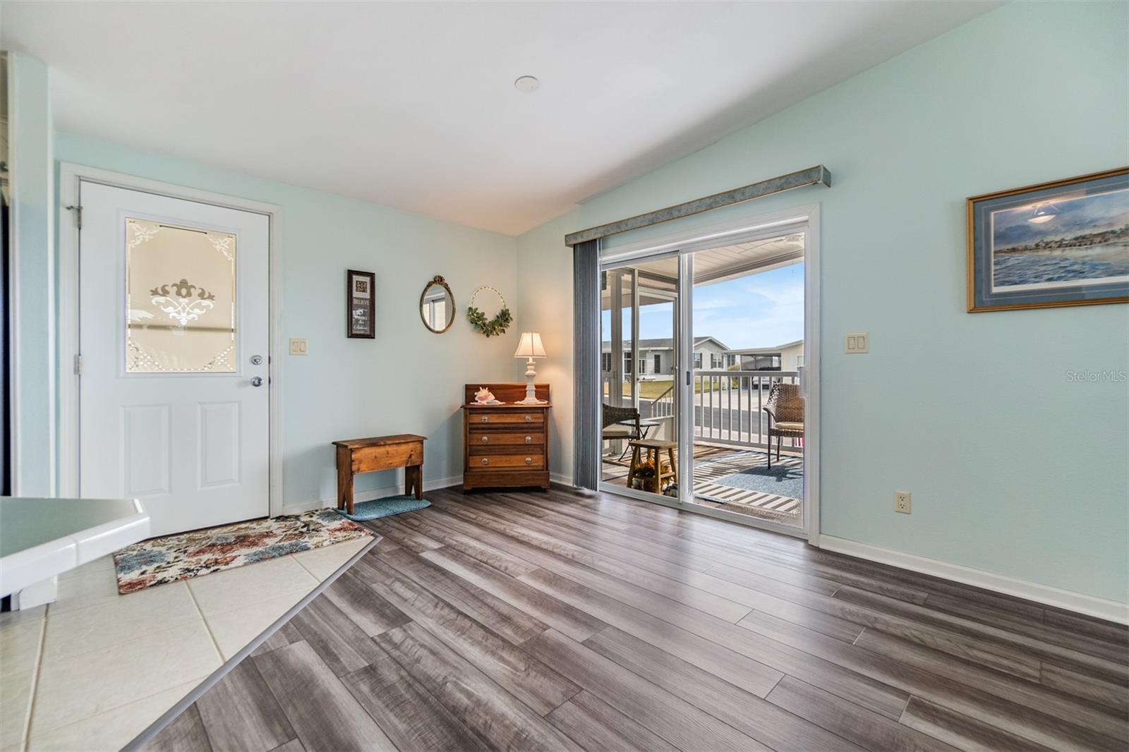 37443 GILL AVE — photo 4