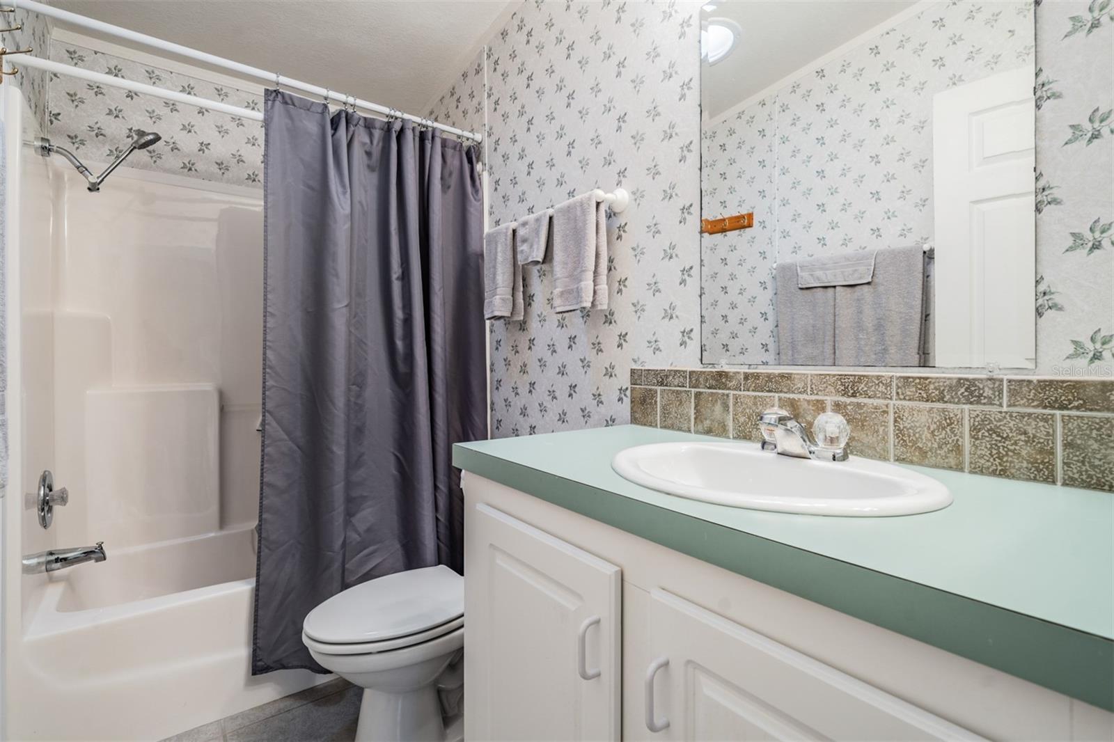 37443 GILL AVE — photo 43