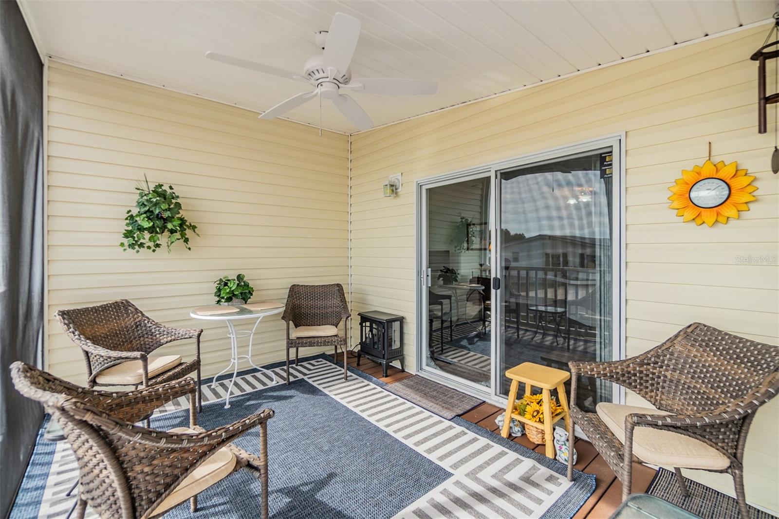 37443 GILL AVE — photo 23