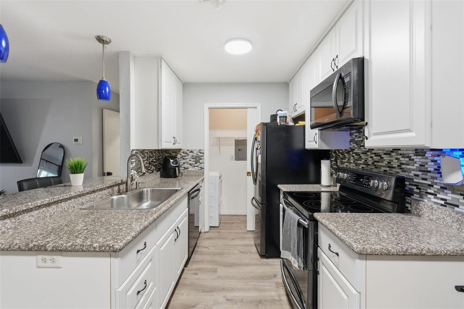 10265 GANDY BLVD N #1415 — photo 8