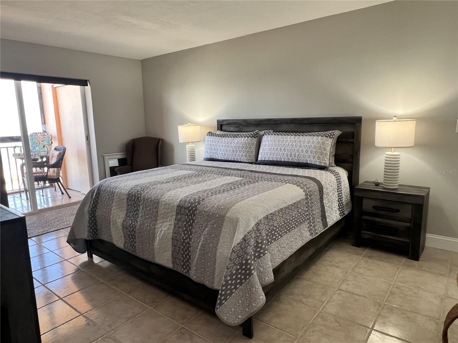 1270 GULF BLVD #1403 — photo 10