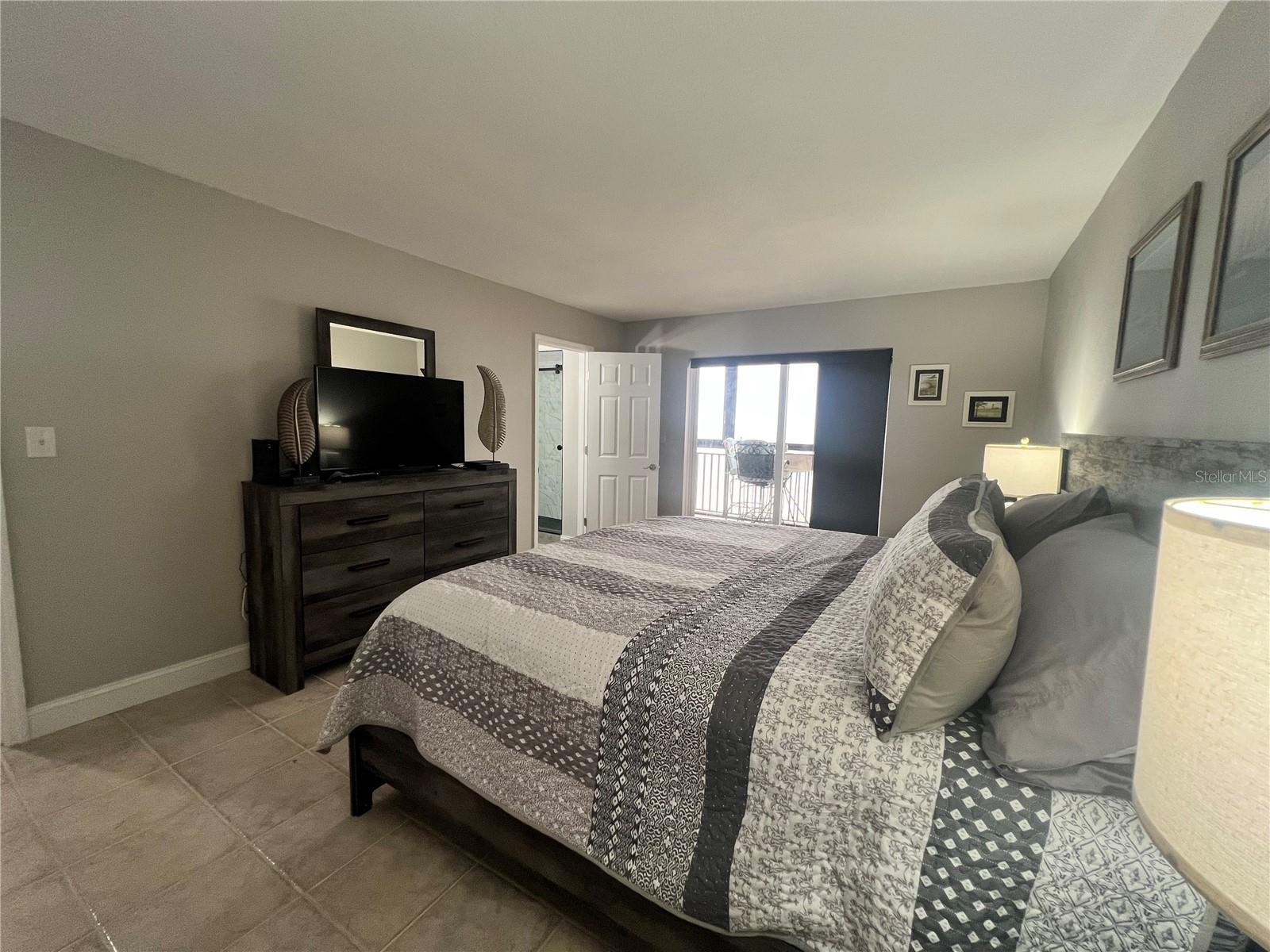 1270 GULF BLVD #1403 — photo 11