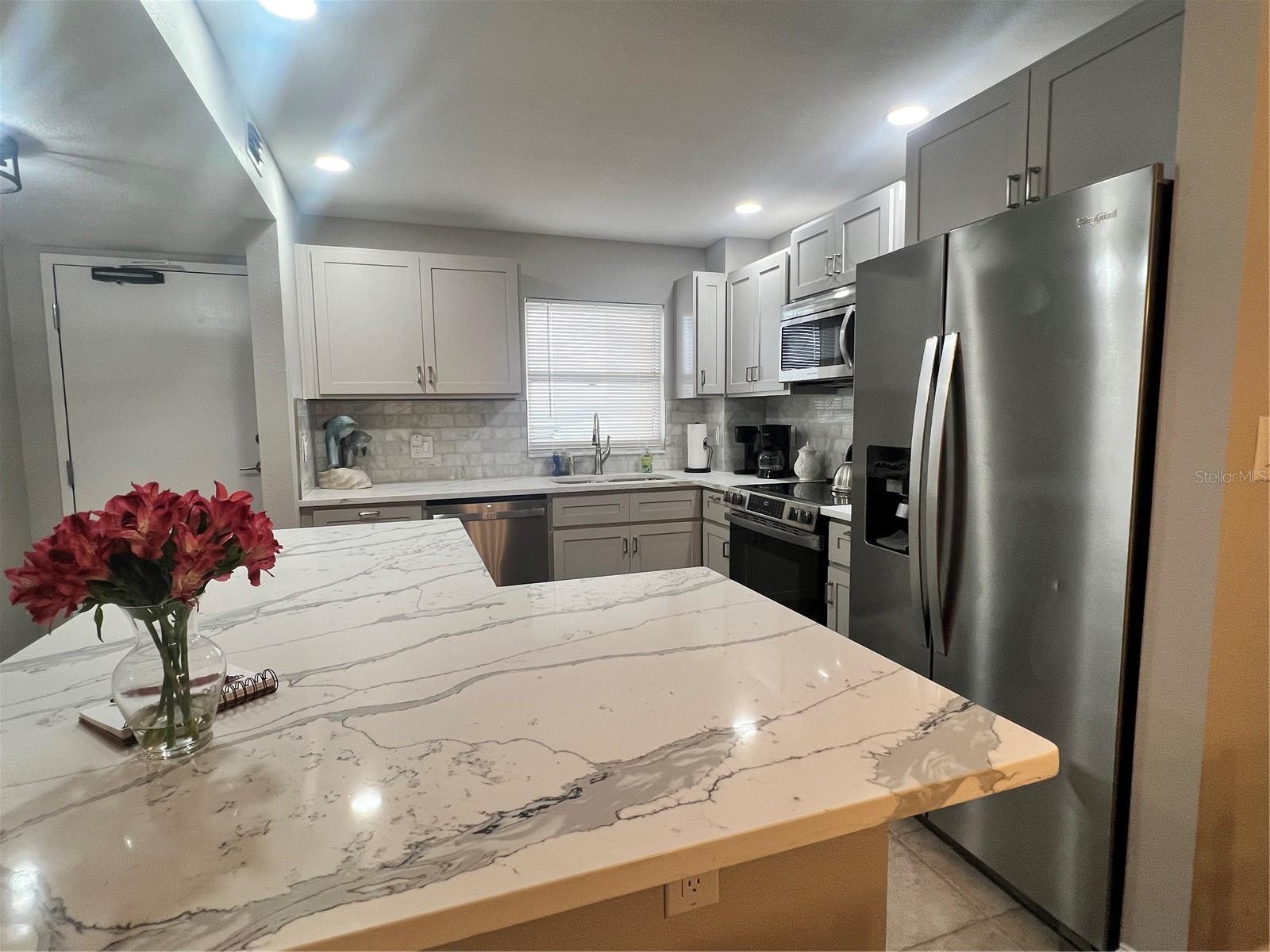 1270 GULF BLVD #1403 — photo 9