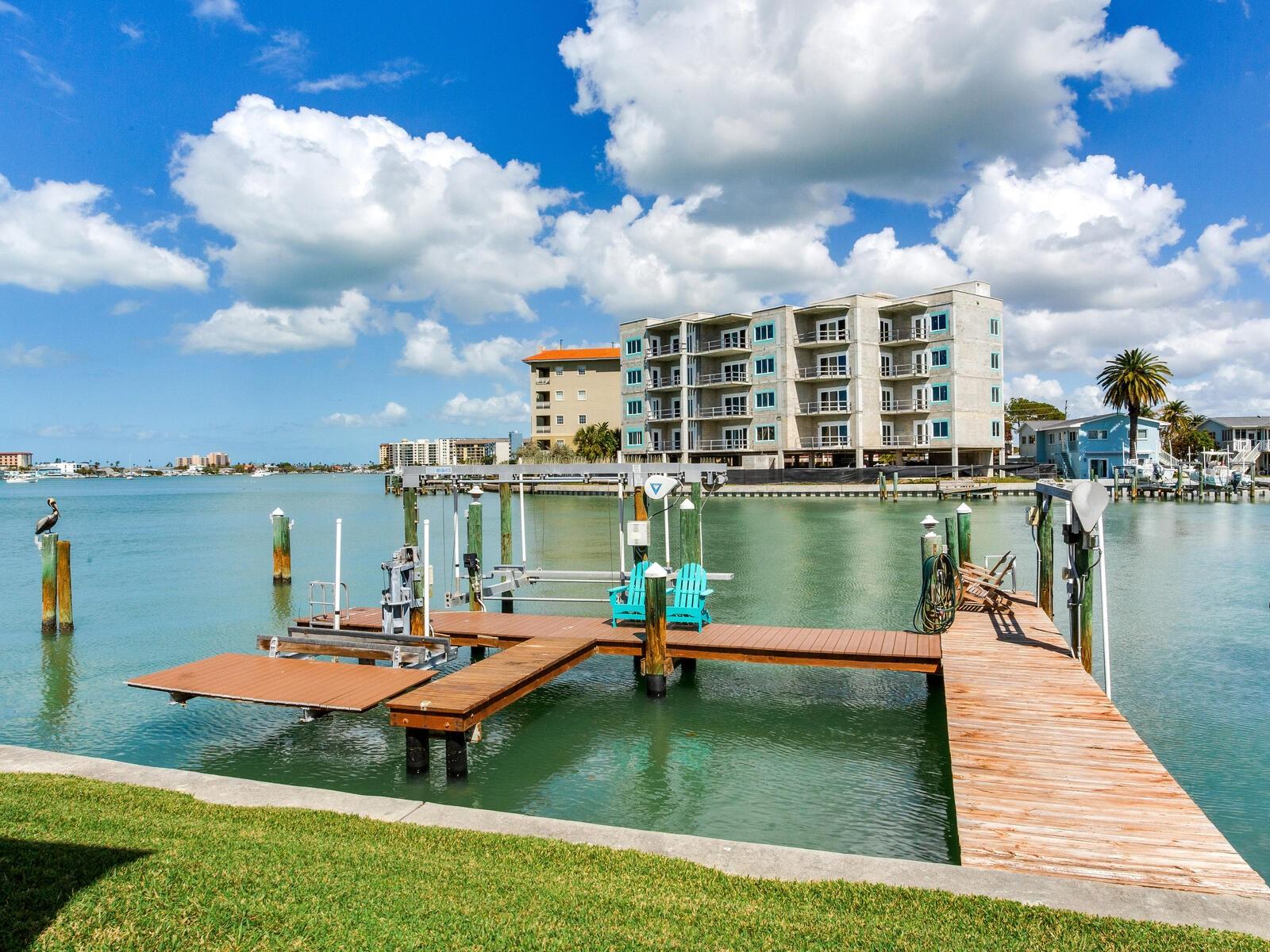 210 DOLPHIN PT #B — photo 15