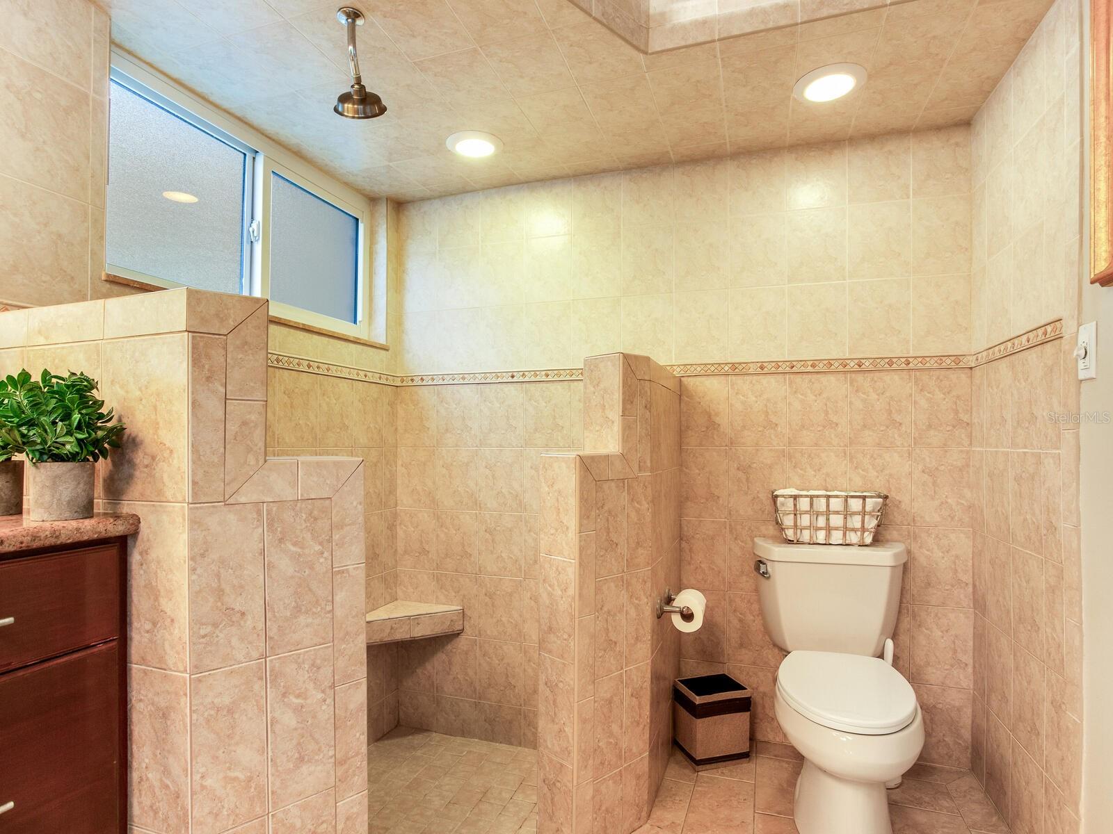210 DOLPHIN PT #B — photo 45