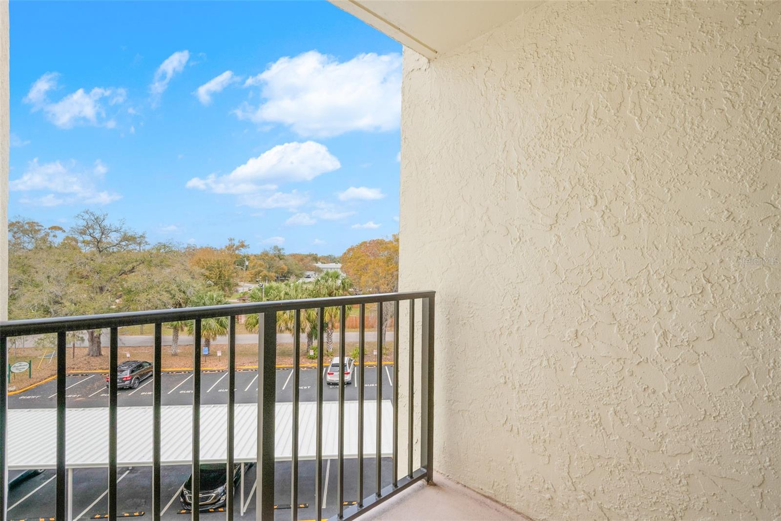 225 COUNTRY CLUB DR #F-1401 — photo 25