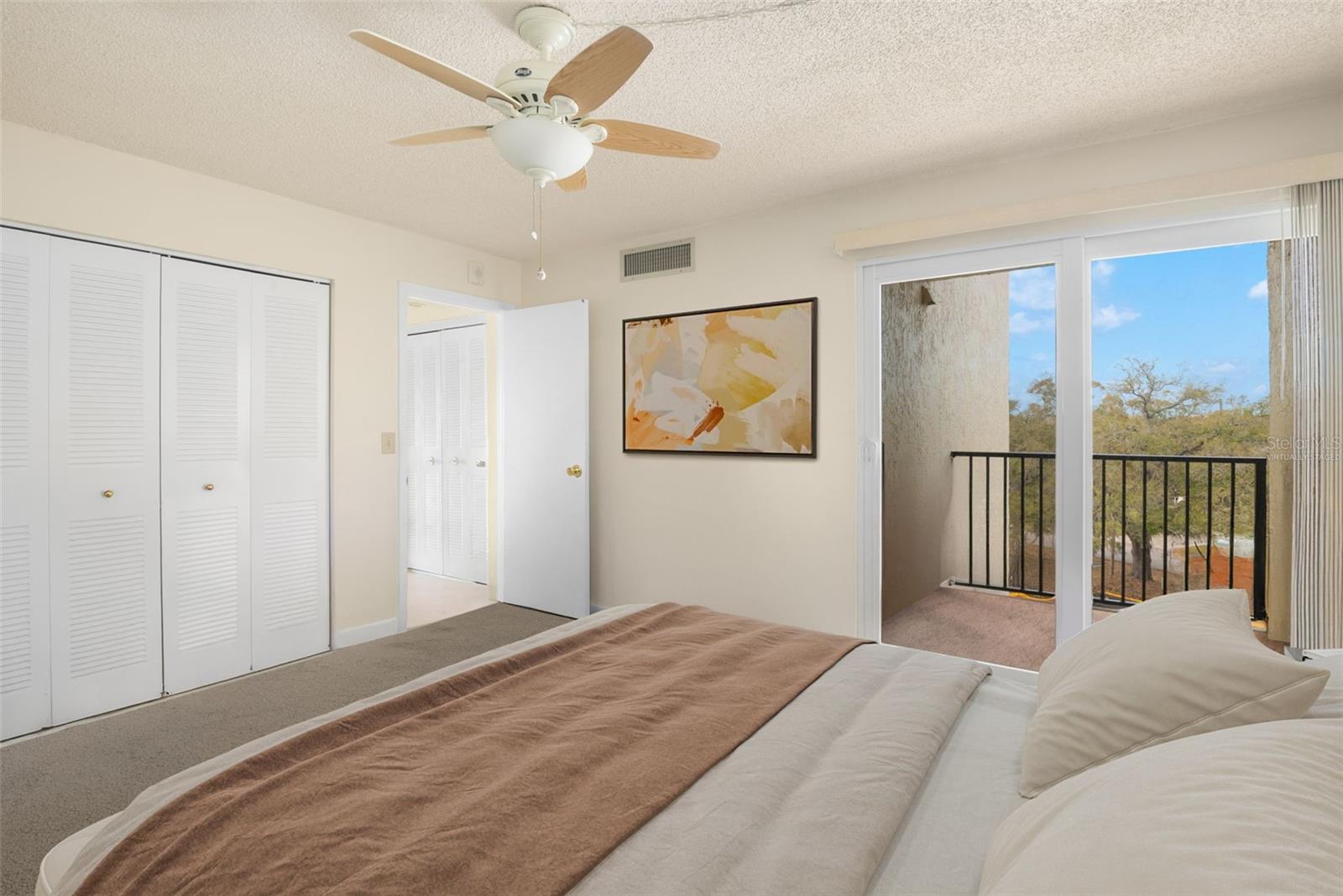 225 COUNTRY CLUB DR #F-1401 — photo 23