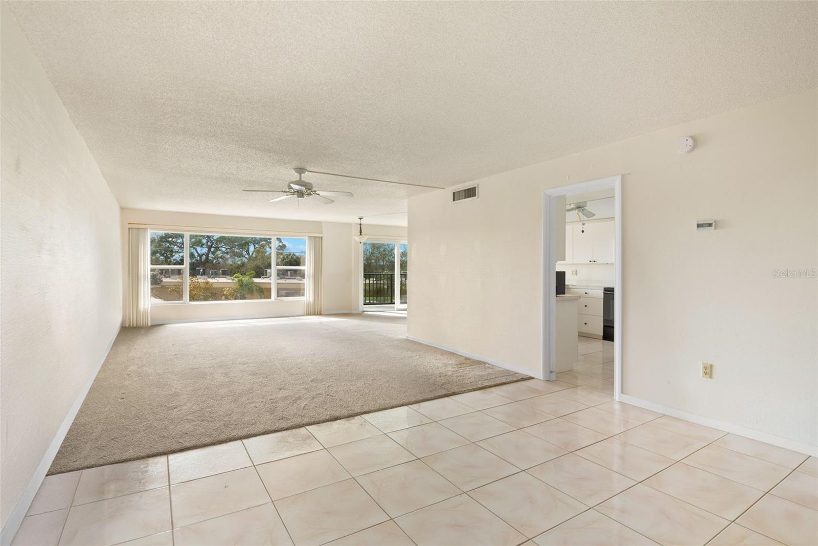 225 COUNTRY CLUB DR #F-1401 — photo 6