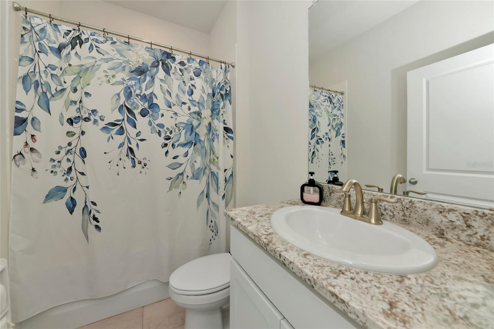 627 160TH ST E — photo 29