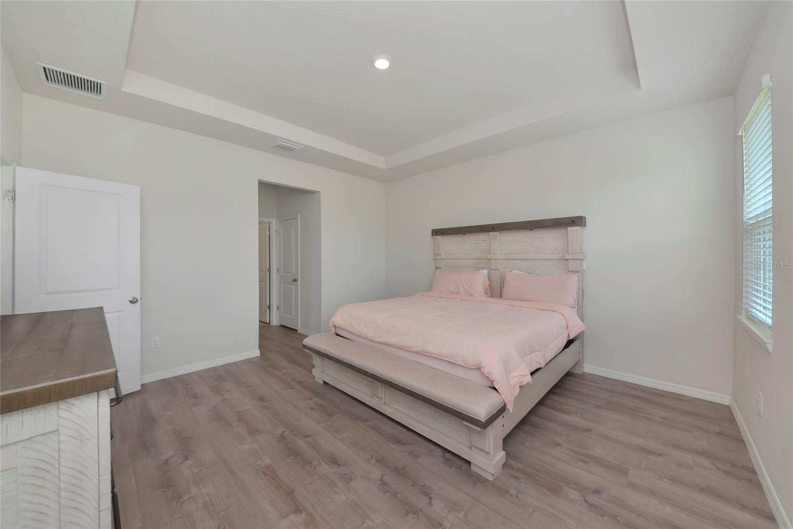 627 160TH ST E — photo 16